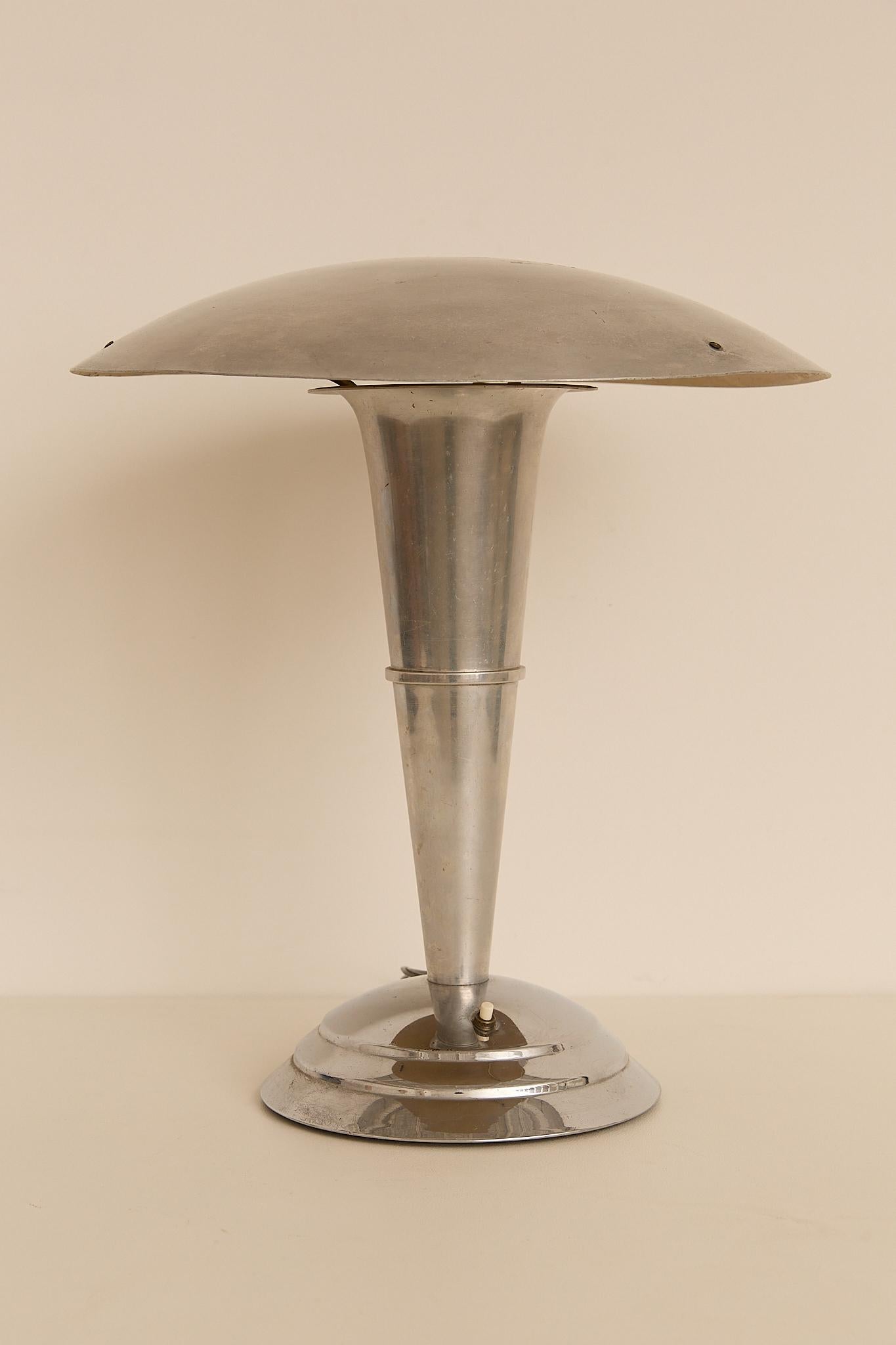 Art Deco Table Lamp In Good Condition For Sale In London, GB