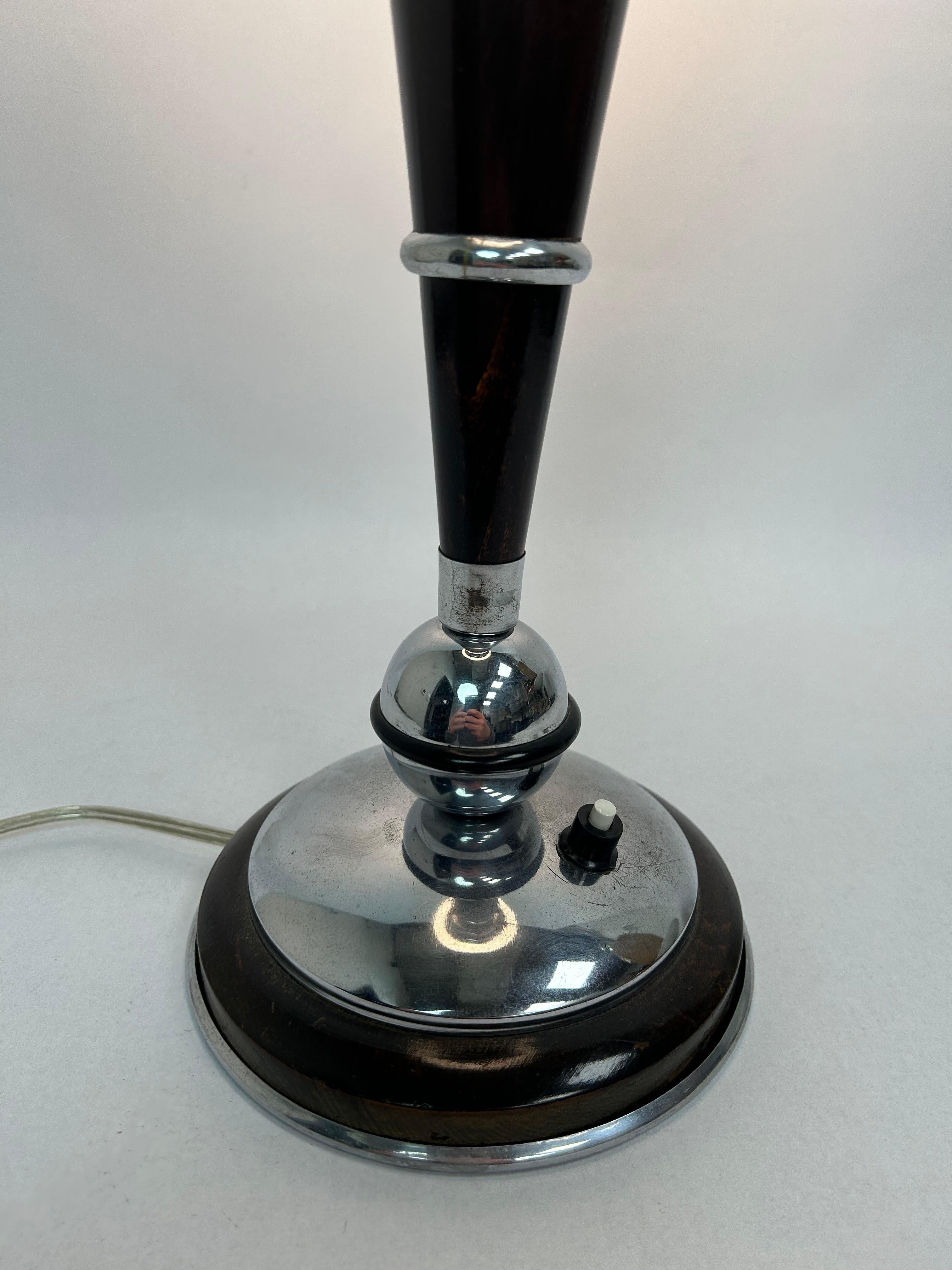 Mid-20th Century Art deco table lamp For Sale