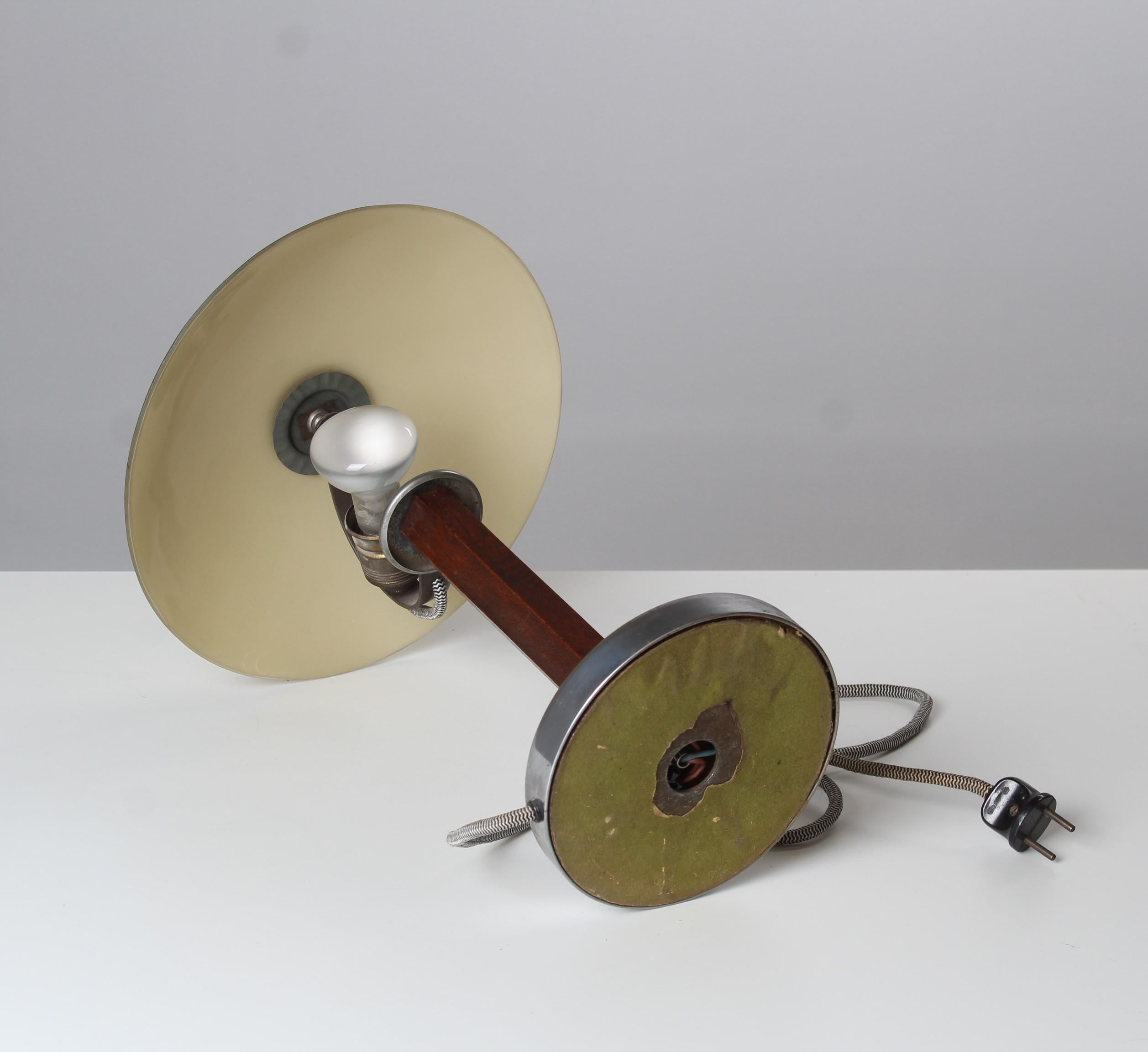 Art-déco-Tischlampe, Frankreich, 1920er-Jahre - 1930er-Jahre (Metall) im Angebot