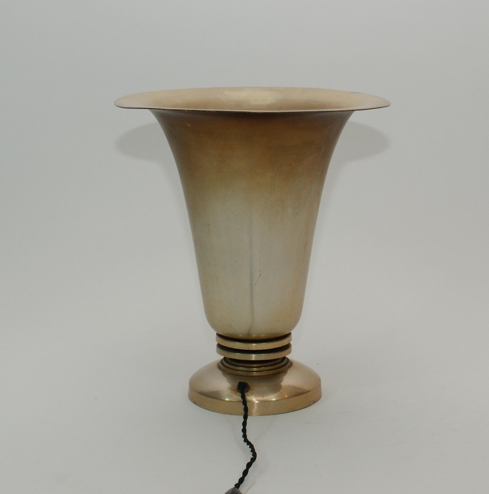 Art Deco Table Lamp, France, circa 1930 For Sale 2