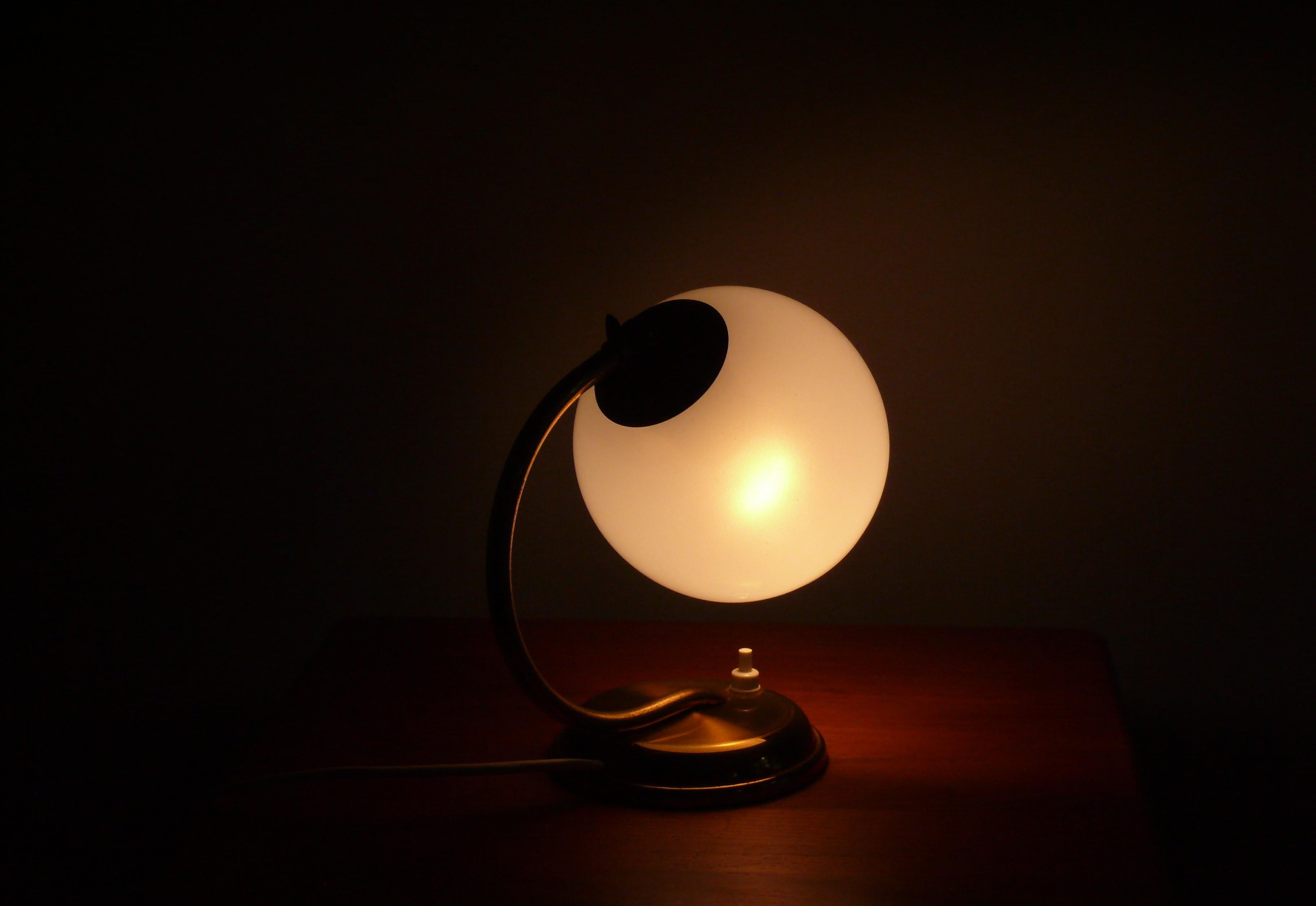Art Déco Table Lamp. Germany 1930-1950 In condizioni buone in vendita a Schwerin, MV