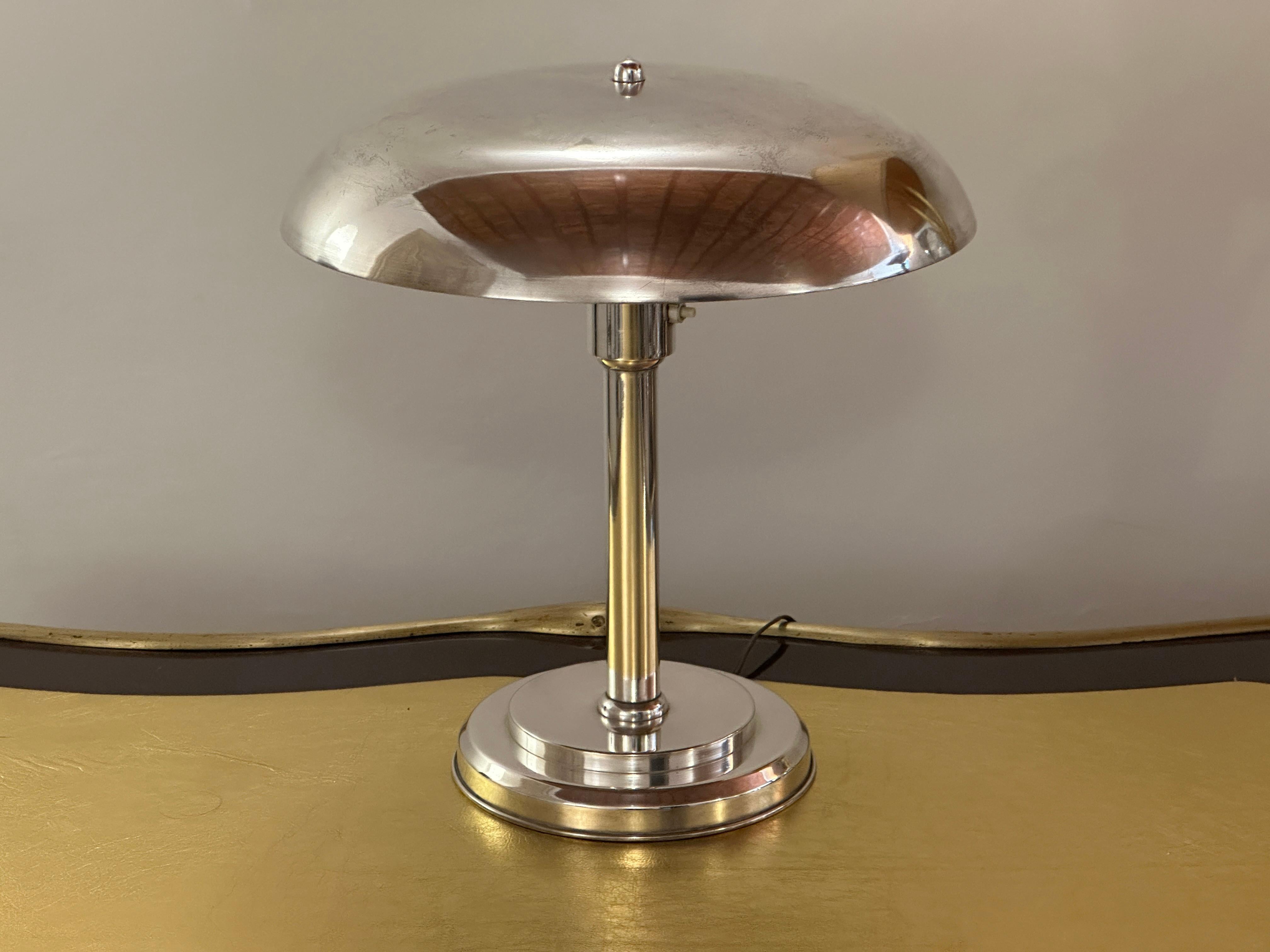 Art Deco table Lamp in chrome 1920, France en vente 9