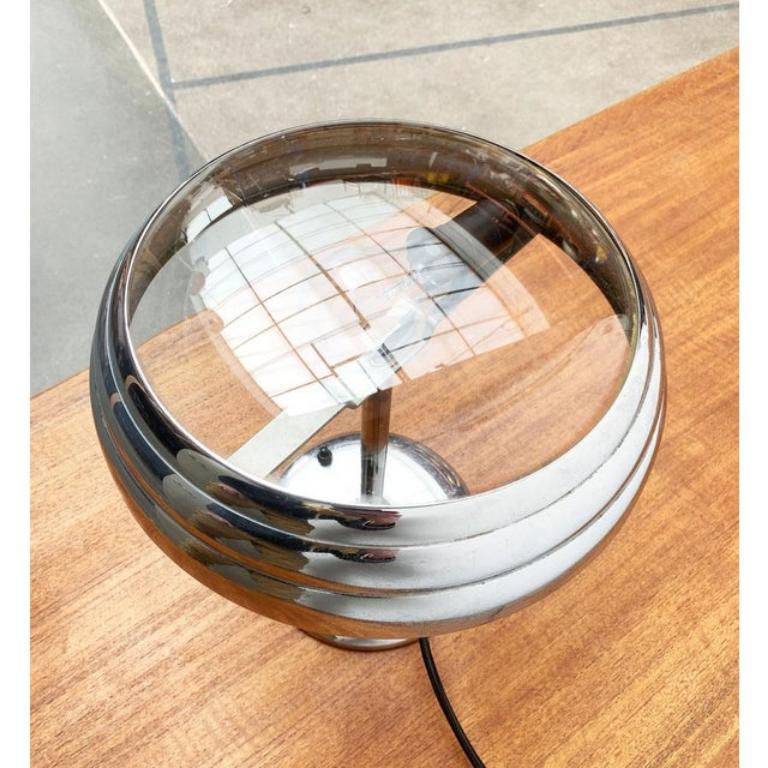 Lampe de table Art déco en chrome et verre en vente 7