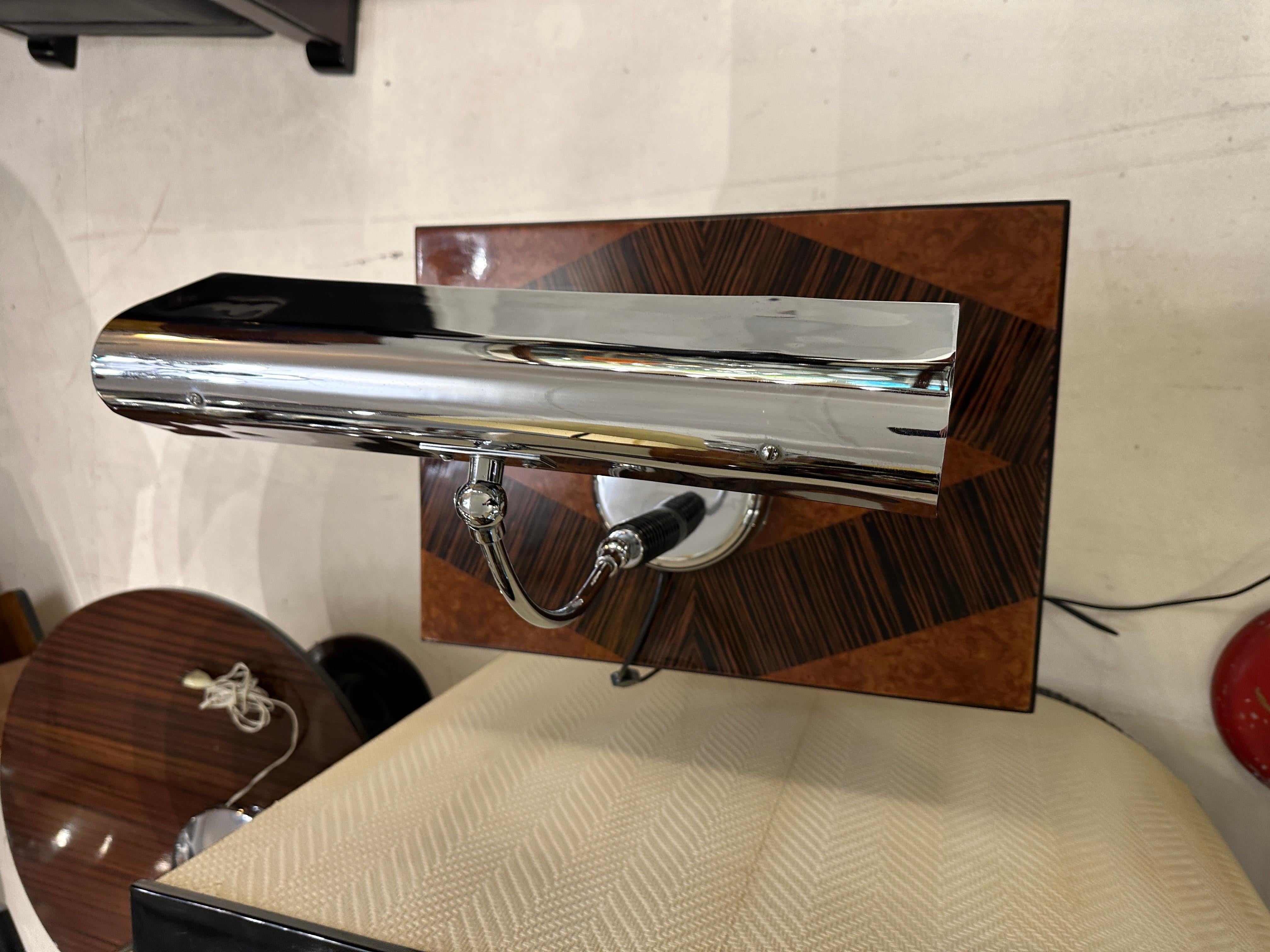 Art Deco table Lamp in chrome bronze and wood 1925, France Bon état - En vente à Ciudad Autónoma Buenos Aires, C