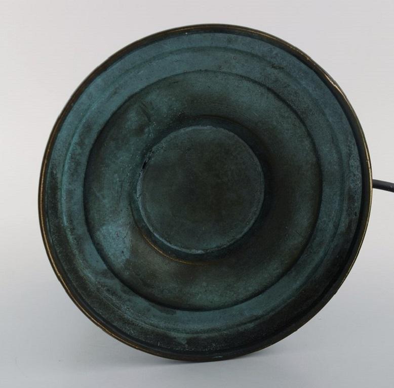 Milieu du XXe siècle Lampe de table Art déco en métal patiné vert, années 1930/40 en vente