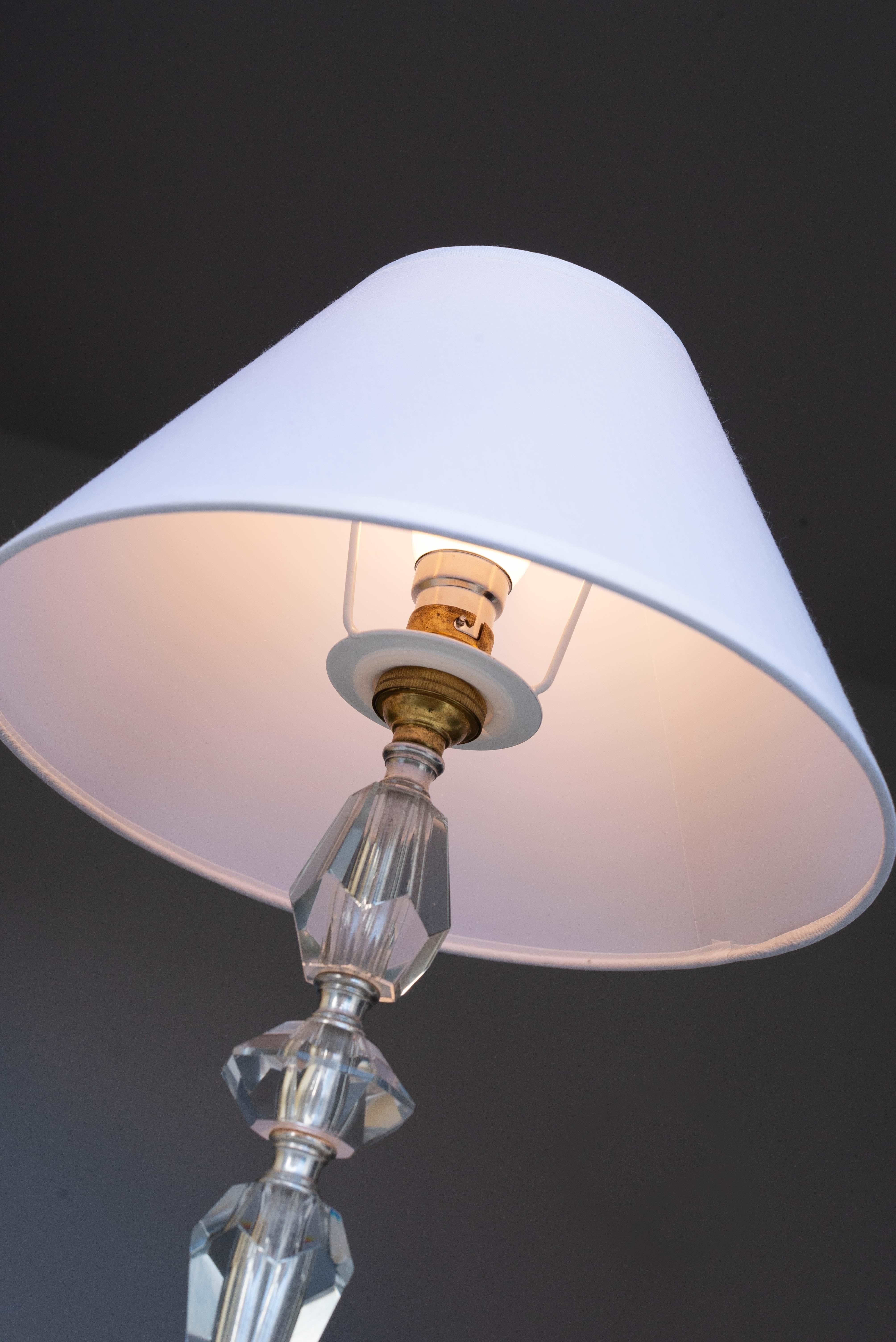 Art Deco Table lamp - Modernist Lamp - Crystal & Stainless Steel, France 1940s In Good Condition For Sale In ROUEN, Normandie