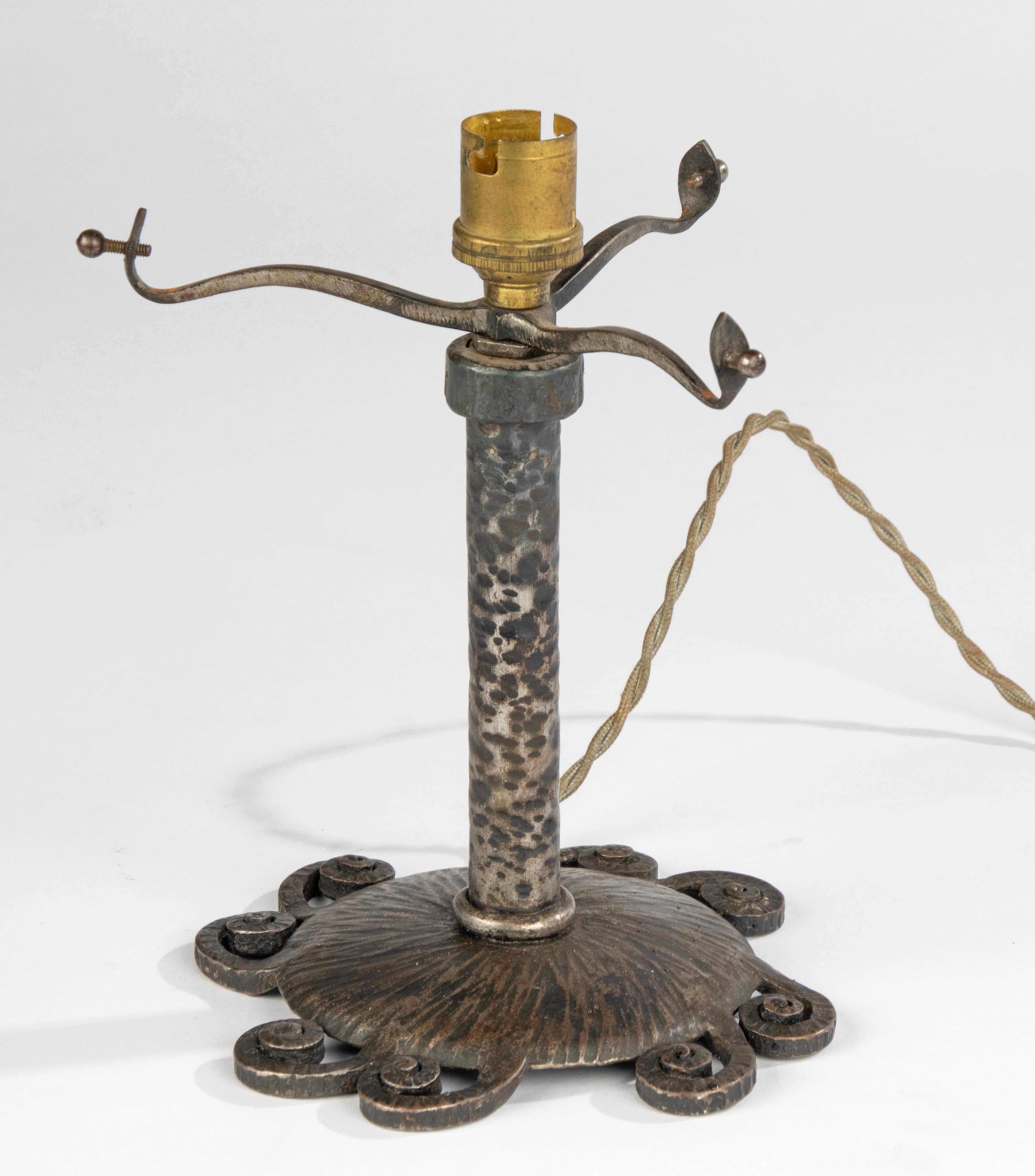 Art Deco Table Lamp - Muller Frères - Wrought Iron and Paste Glass 6