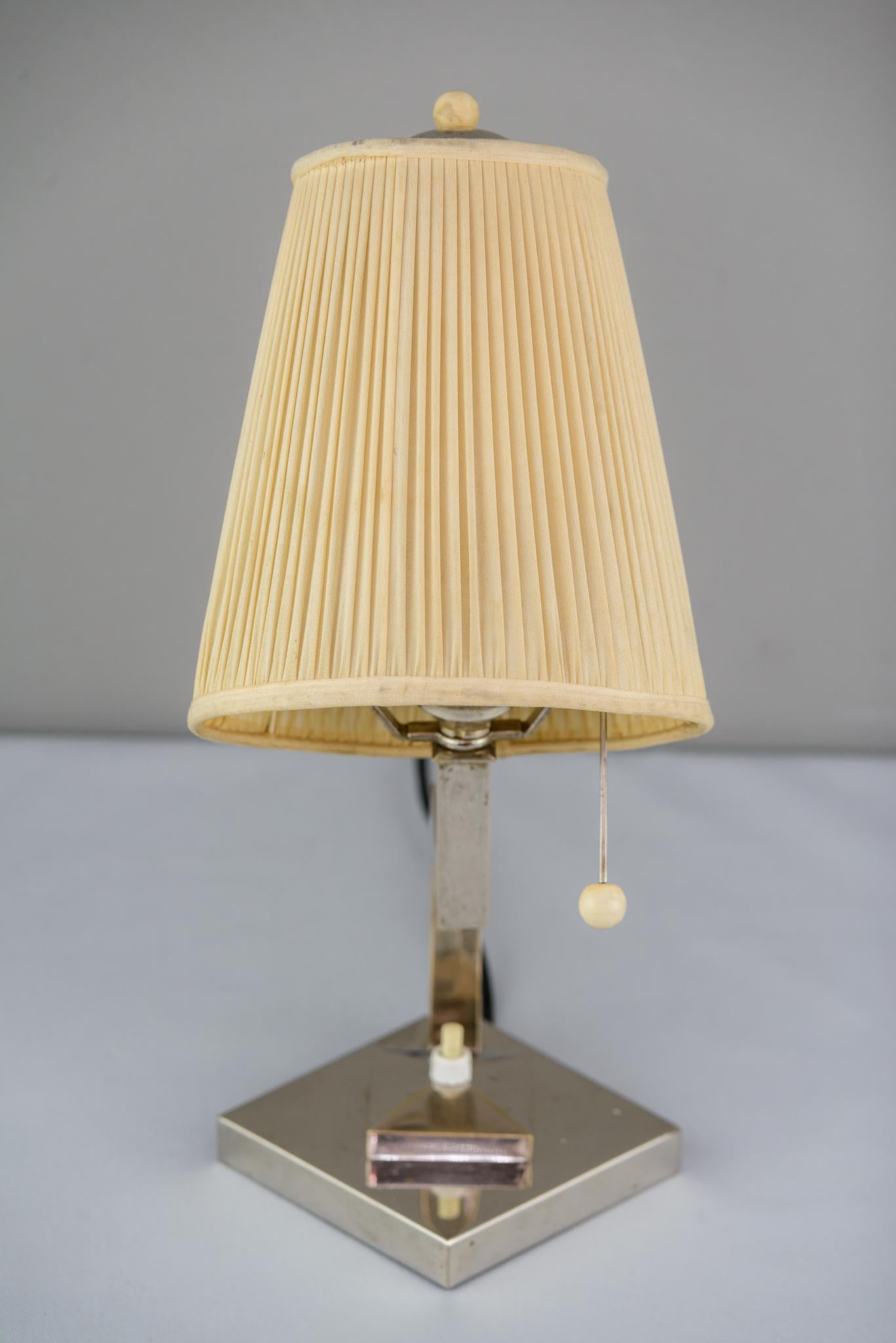 Art Deco Table Lamp Nickel-Plated with Original Shade, circa 1920s 10