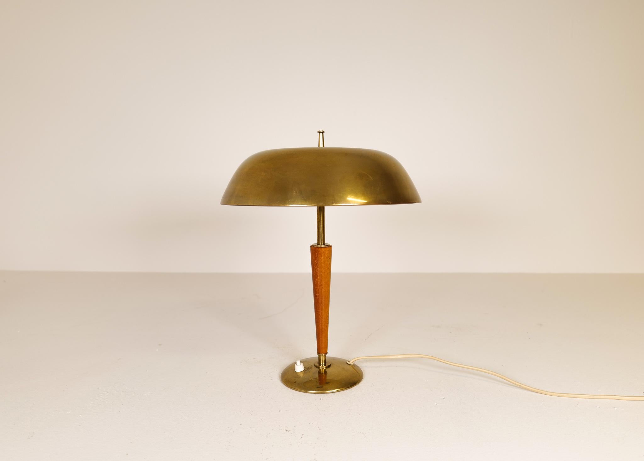 Lacquered Art Deco Table Lamp Nordiska Kompaniet, Sweden, 1940s