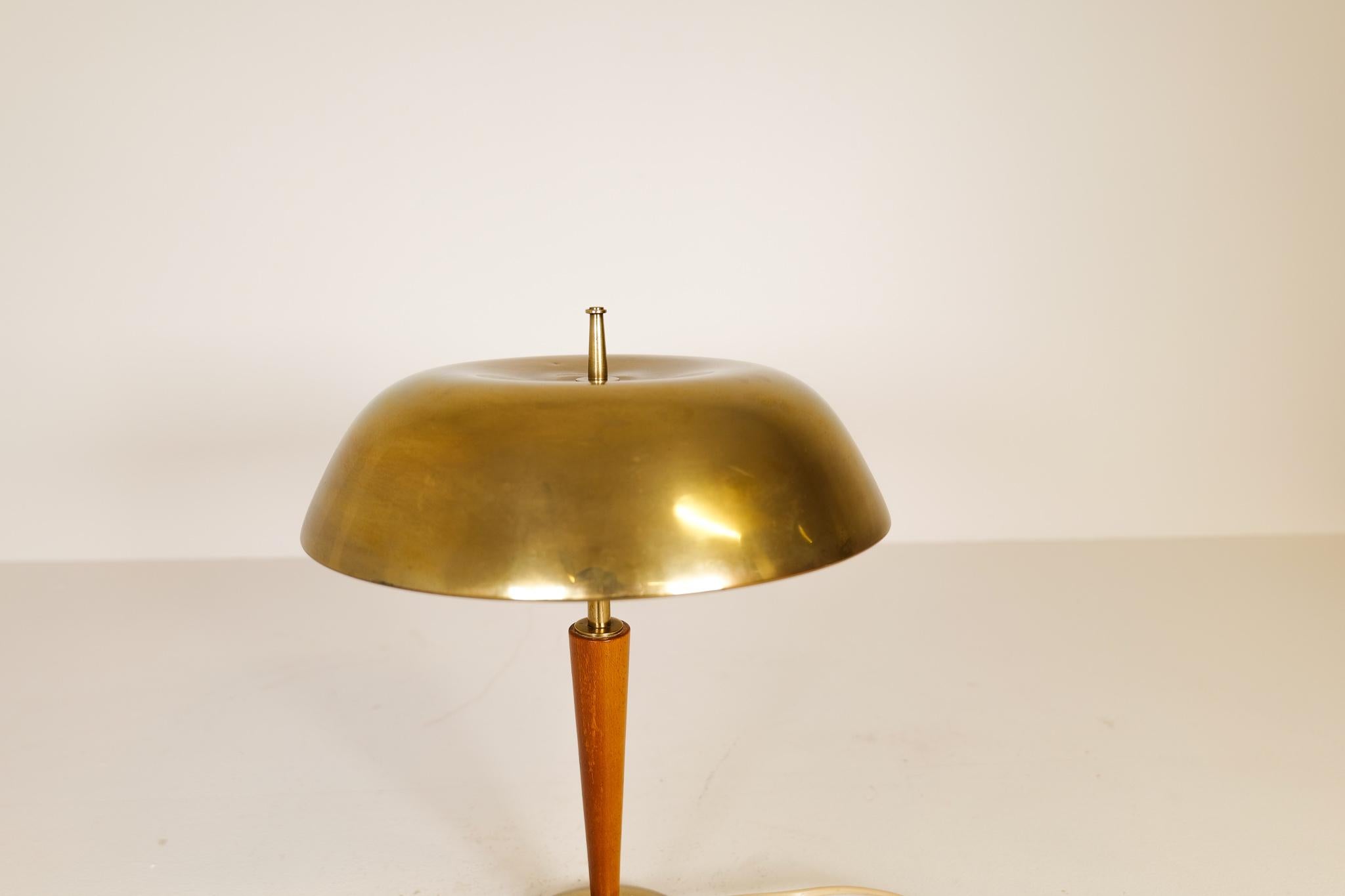 Art Deco Table Lamp Nordiska Kompaniet, Sweden, 1940s In Good Condition In Hillringsberg, SE