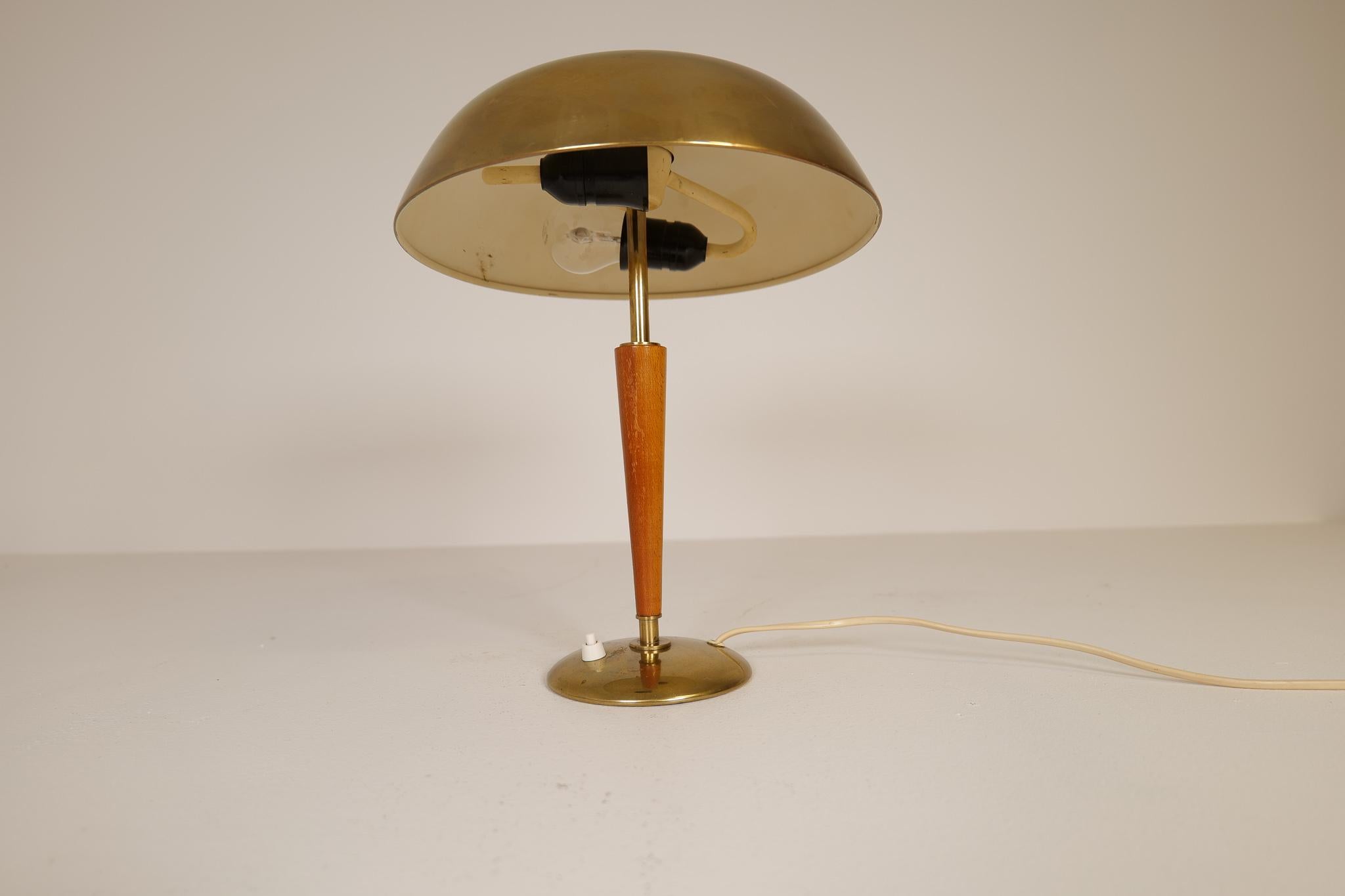 Mid-20th Century Art Deco Table Lamp Nordiska Kompaniet, Sweden, 1940s