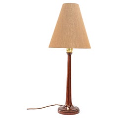 Lampe de table Art déco en bois de noix et abat-jour en tissu viennoise des années 1920