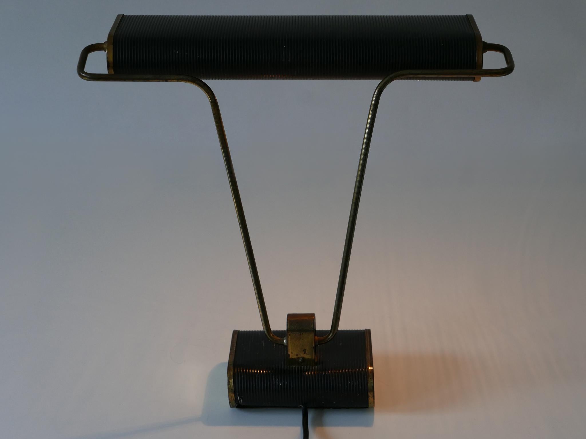 Art Deco Table Lamp or Desk Light 'No 71' by André Mounique for Jumo 1930s For Sale 10