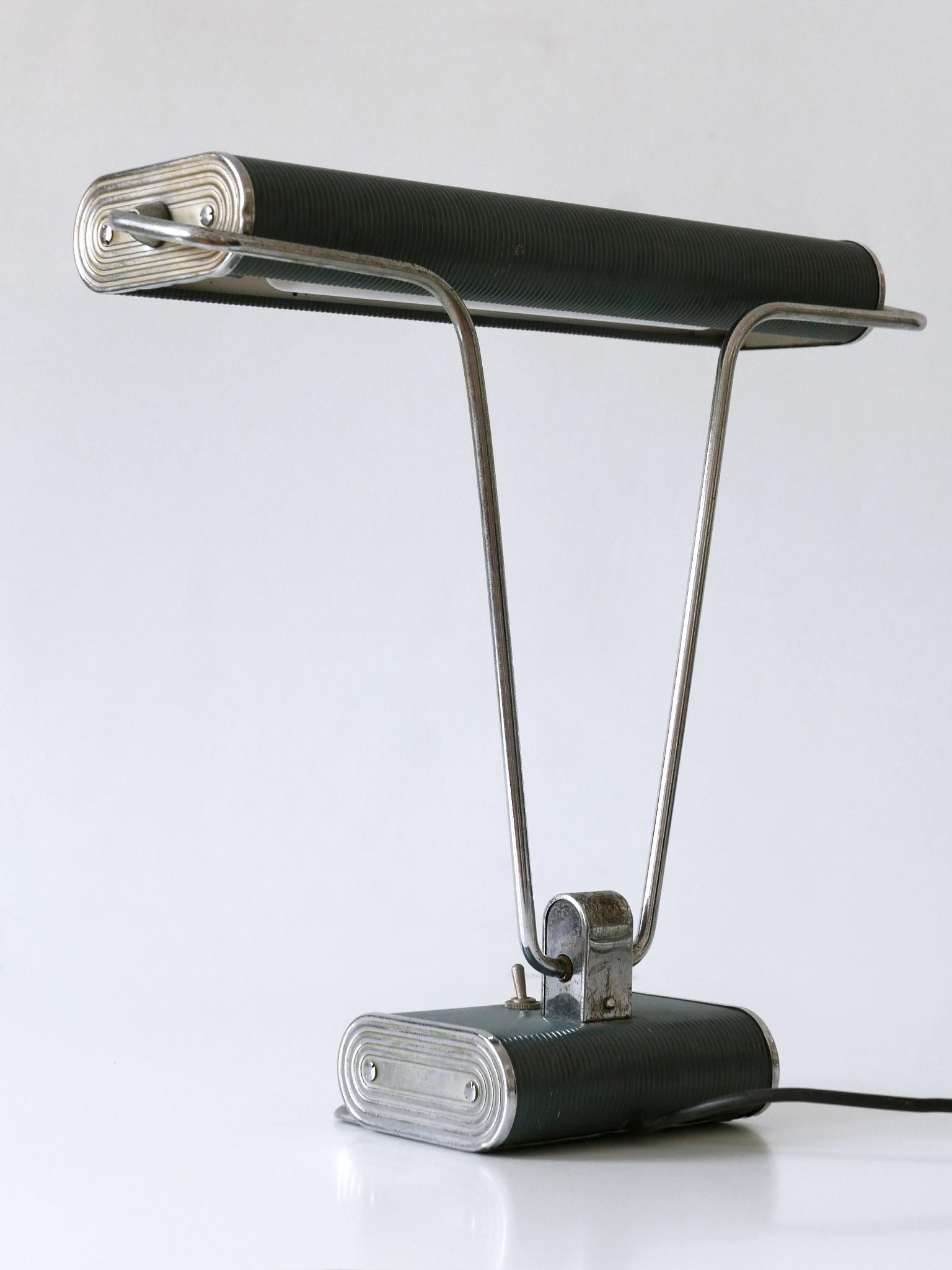French Art Deco Table Lamp or Desk Light 'No 71' by André Mounique for Jumo 1930s For Sale
