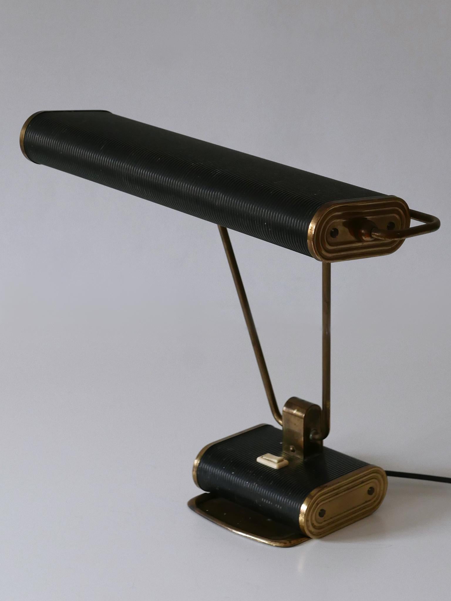 Art Deco Table Lamp or Desk Light 'No 71' by André Mounique for Jumo 1930s In Good Condition For Sale In Munich, DE
