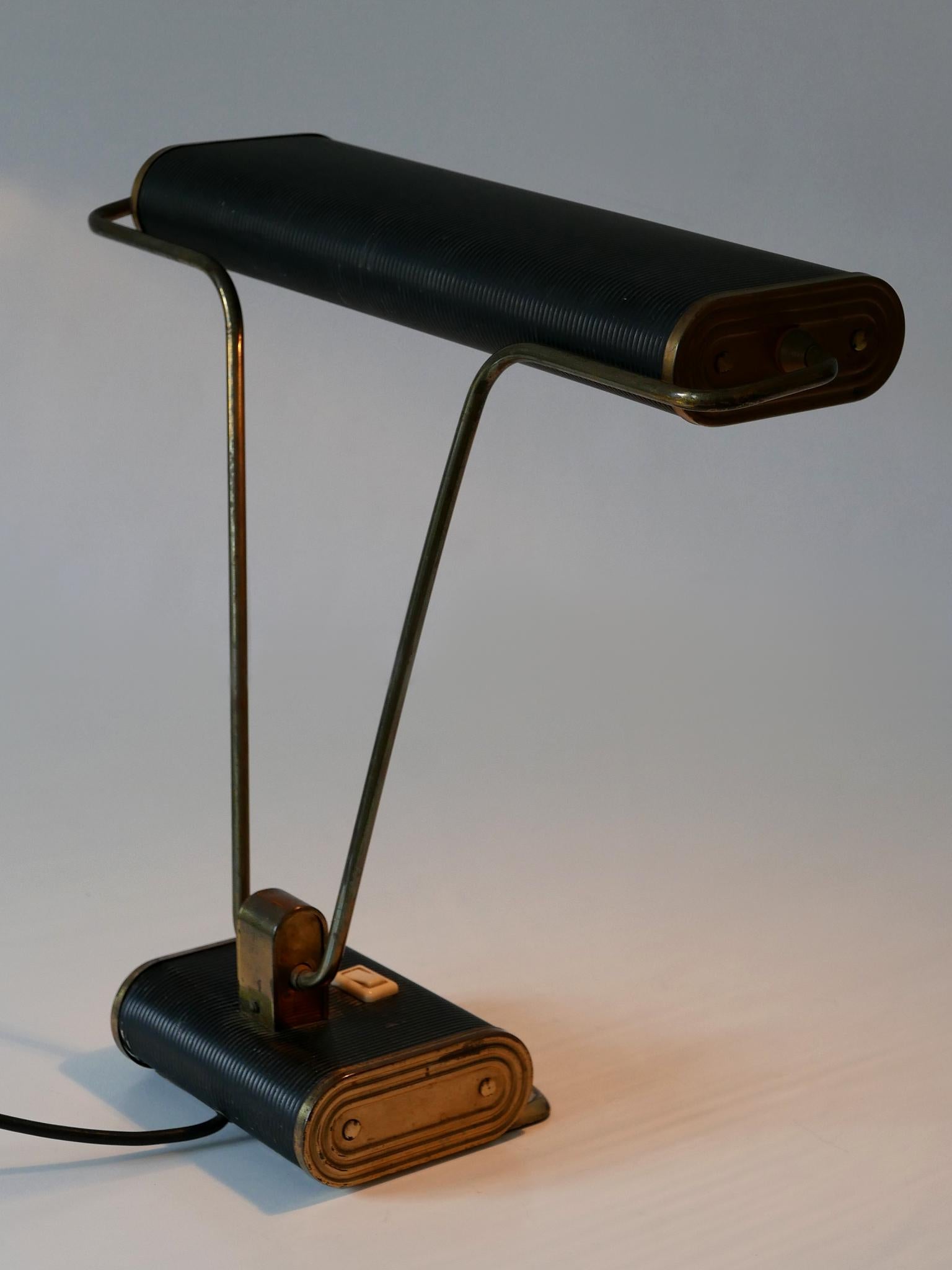 Art Deco Tischlampe oder Schreibtischleuchte 'No 71' von André Mounique für Jumo 1930er Jahre (Metall) im Angebot