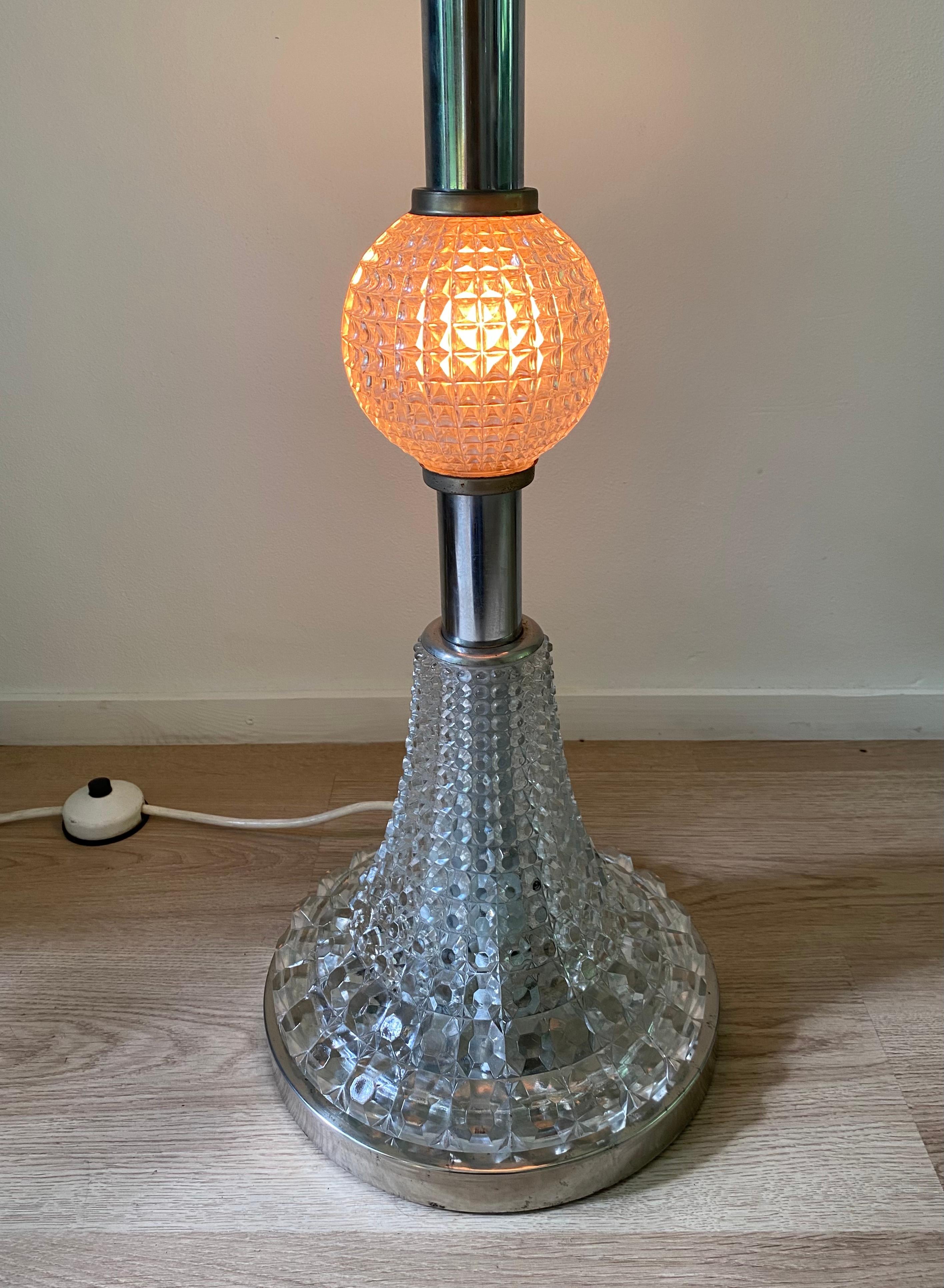 Glass Art Deco Table Lamp or Floor Lamp foot, ca. 1930s For Sale