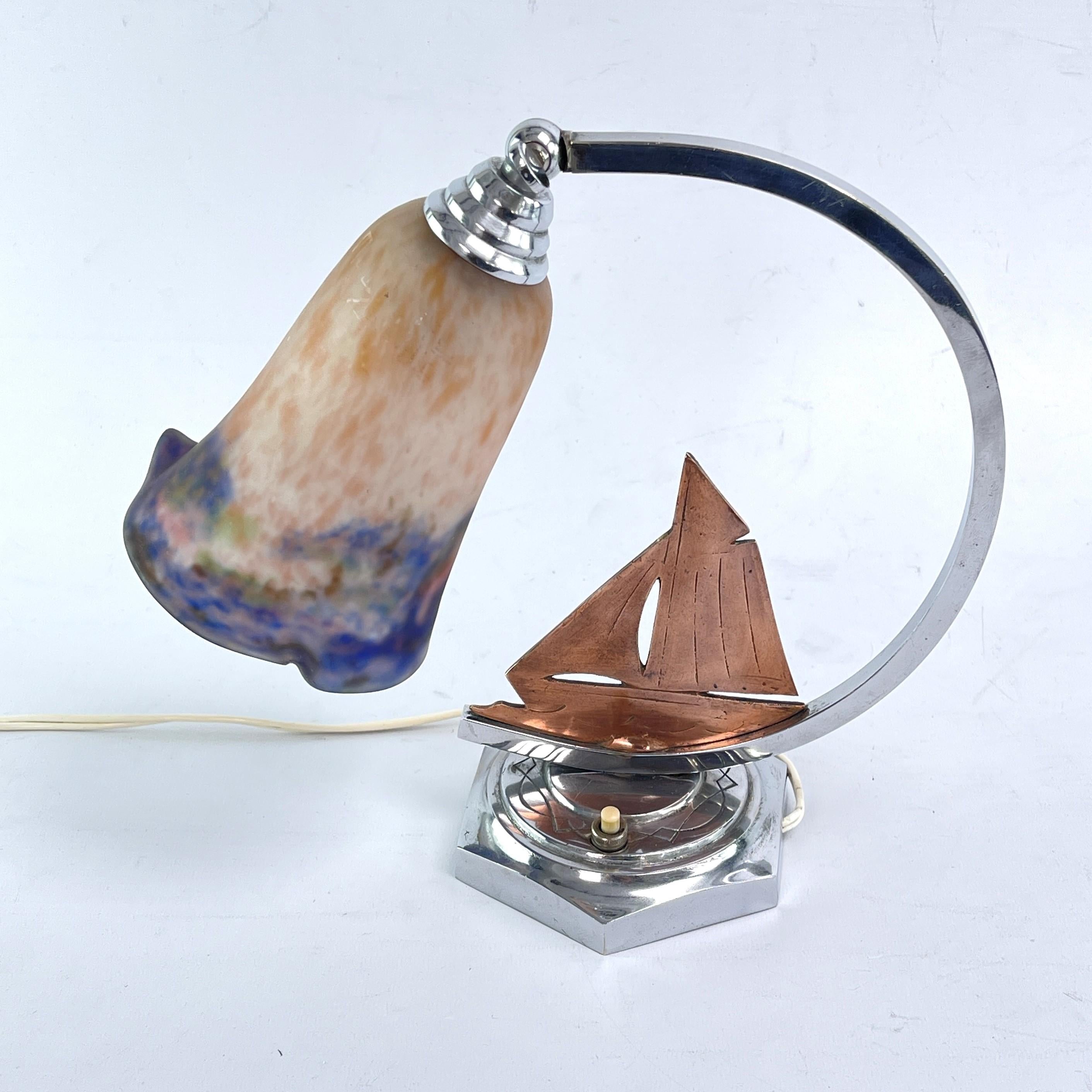 French ART DECO Table Lamp Pate de Verre sign. Muller bicolor bedside lamp, 1930s For Sale