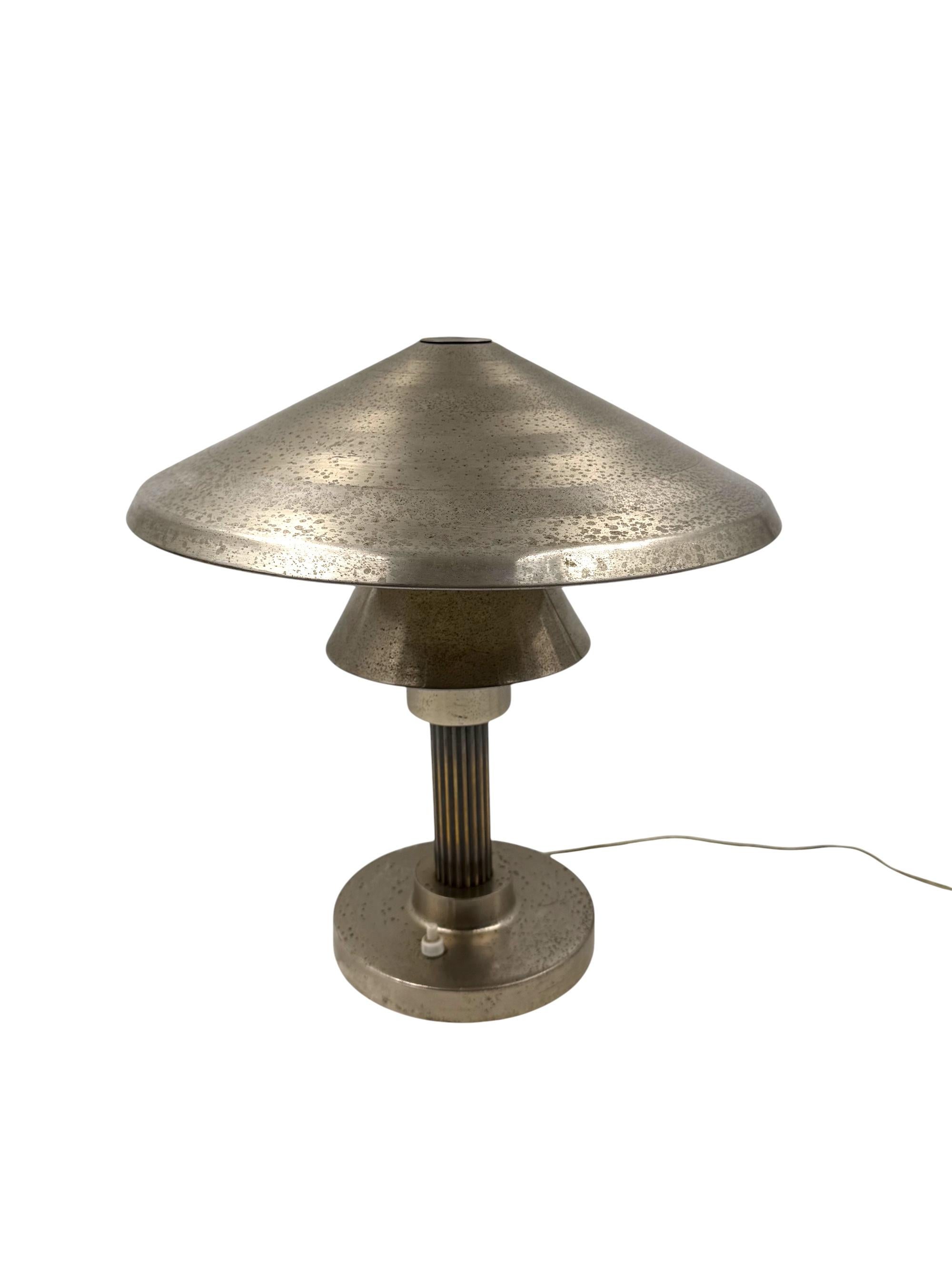 Lámpara de mesa Art Decó, Philips Milano Italia circa 1930s Metal en venta