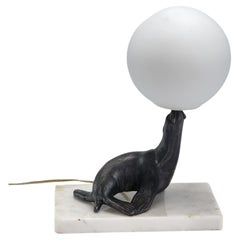 Lámpara de sobremesa ART DECO foca león marino escultura lámpara mármol, años 30