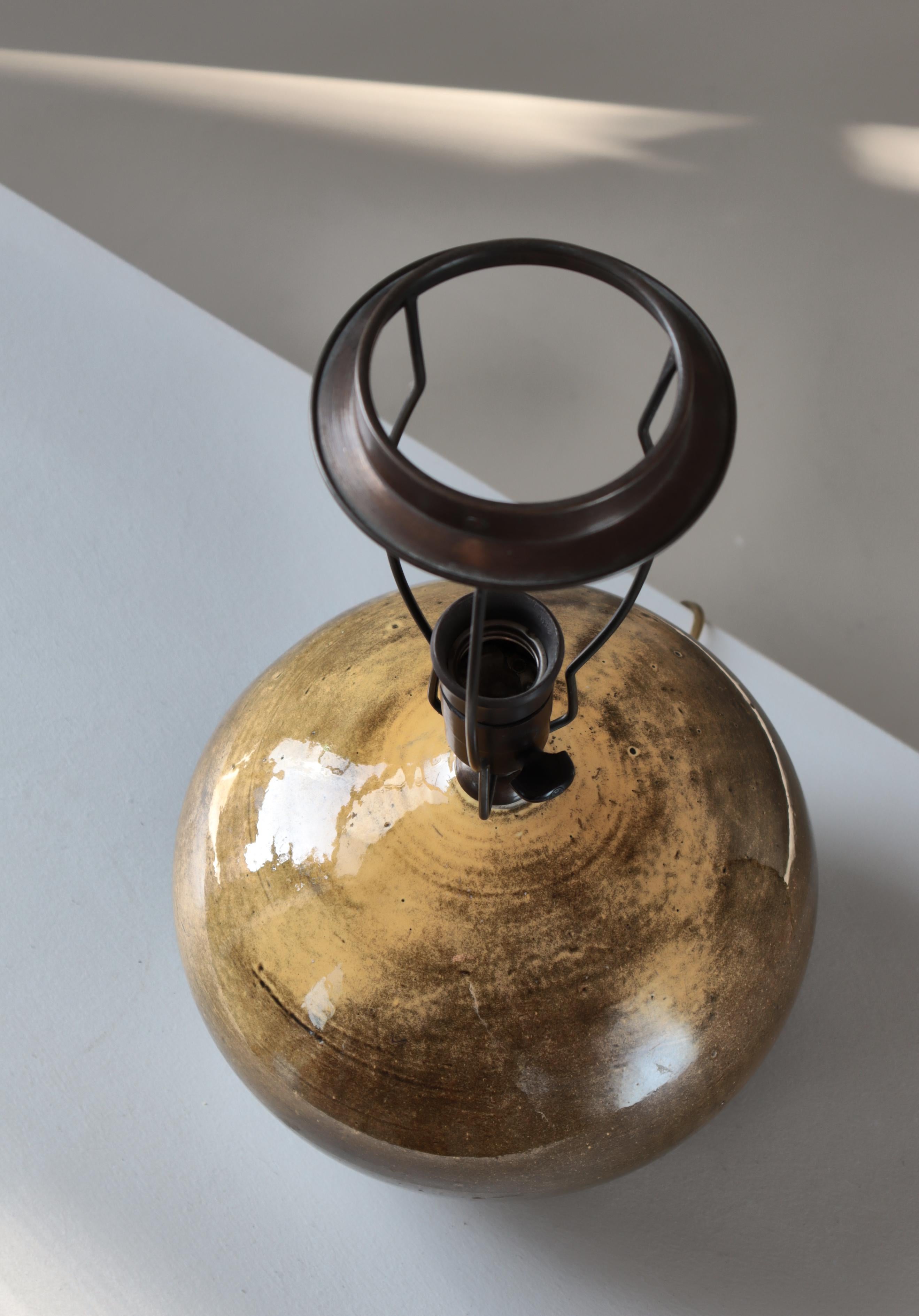 Lampe de table art déco à glaçure uranium par HAK Herman Kähler Pottery, Danemark, années 1930 en vente 2
