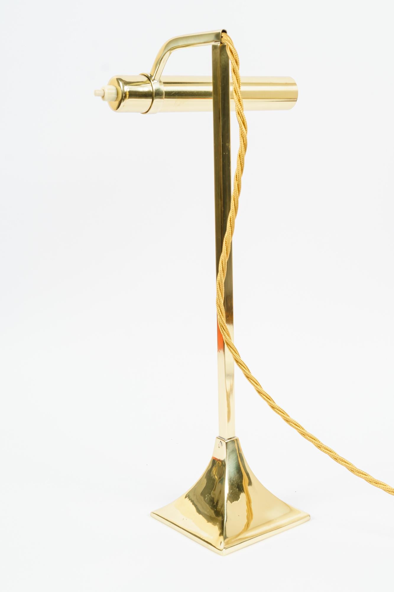 Laqué Lampe de table Art Déco viennoise des années 1920 en vente