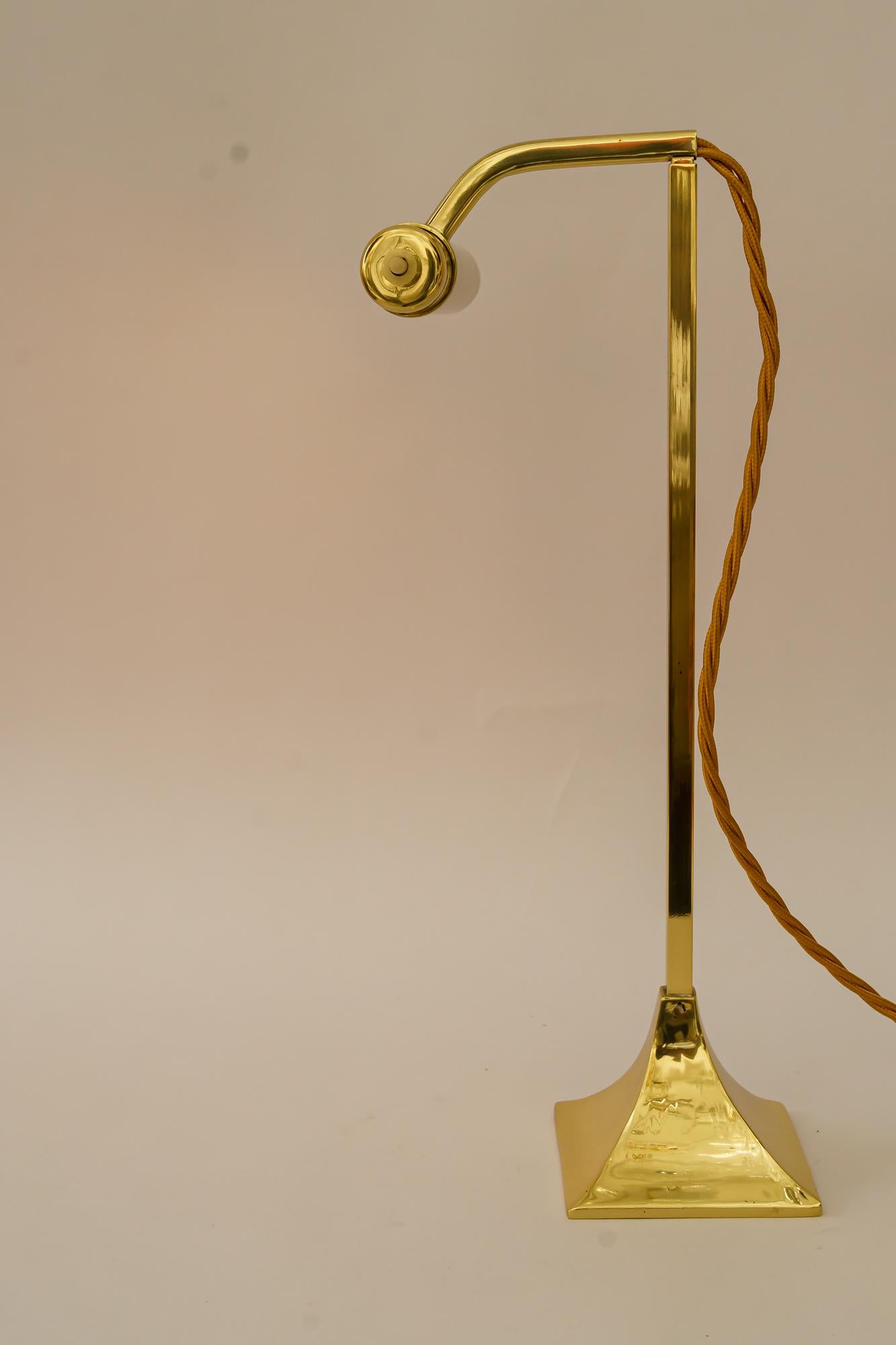 Art-Déco-Tischlampe Vienna aus den 1920er Jahren im Angebot 1