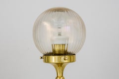 Lámpara de mesa Art Déco Viena hacia 1920 con pantalla original