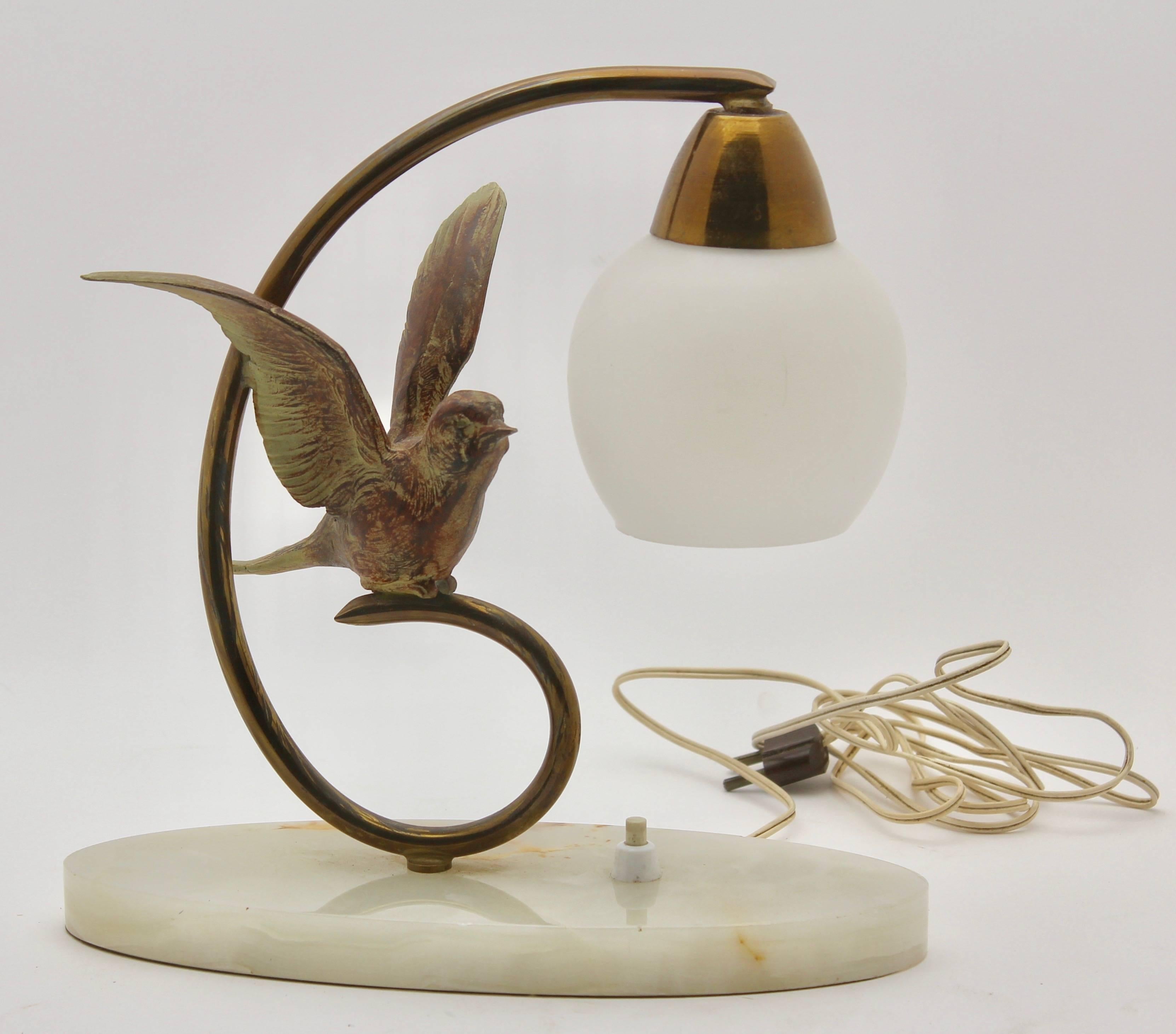 Mid-20th Century Art Deco Table Lamp with Bird Made of Bronze on Base of Alabaster, Label Prolux
