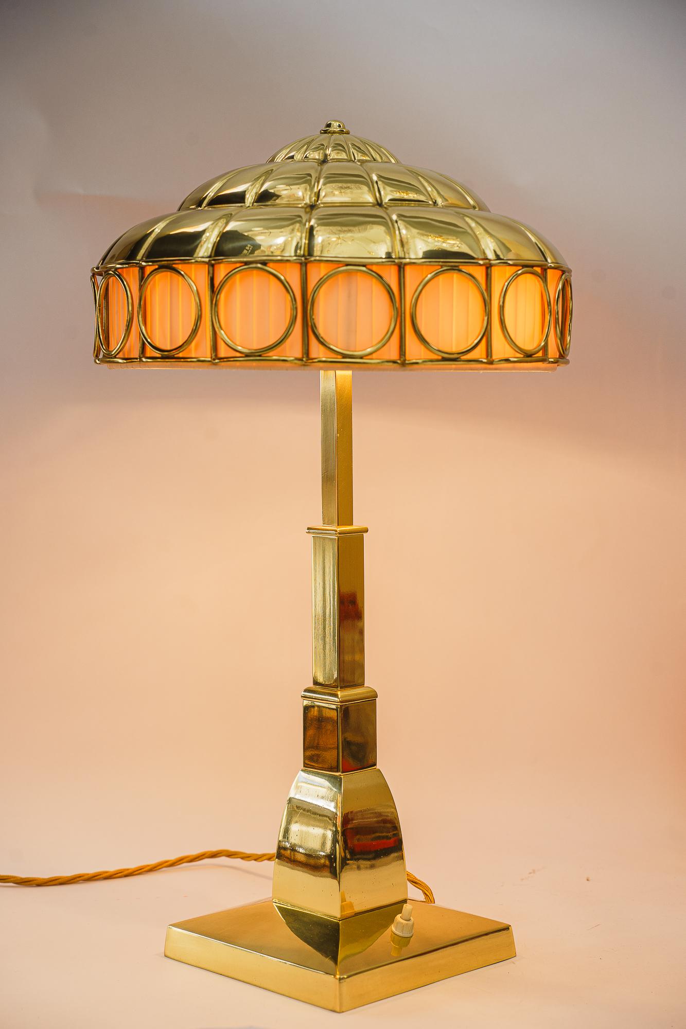 Art Deco table lamp with fabric inside the shade vienna around 1920s For Sale 4