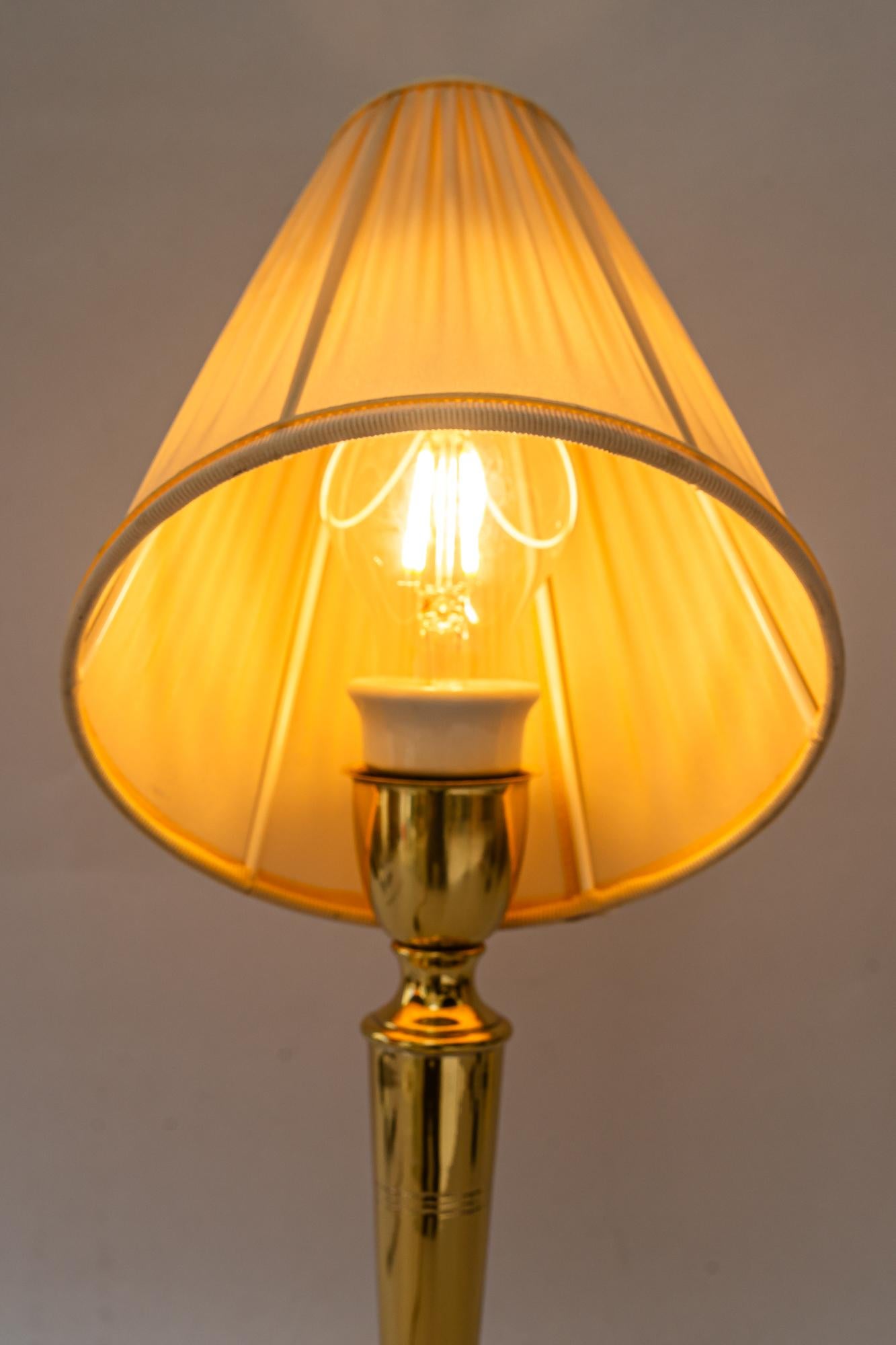 Lampe de table Art Déco avec abat-jour en tissu vienne vers 1920 en vente 7
