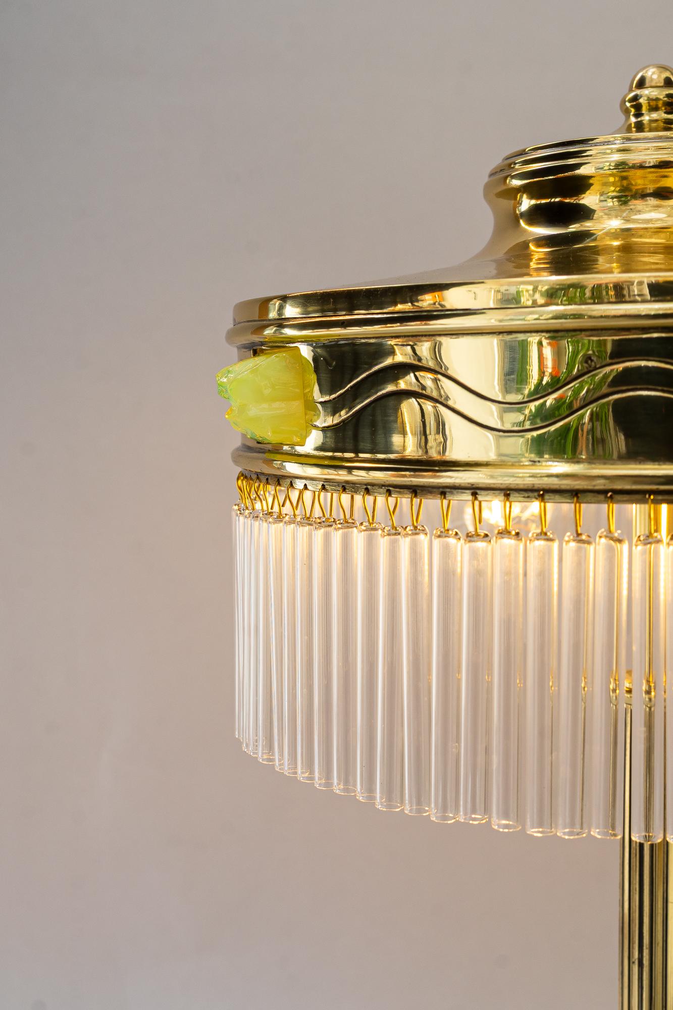 Art Deco Tischlampe mit original Opalglas Steinen Wien um 1920 im Angebot 9