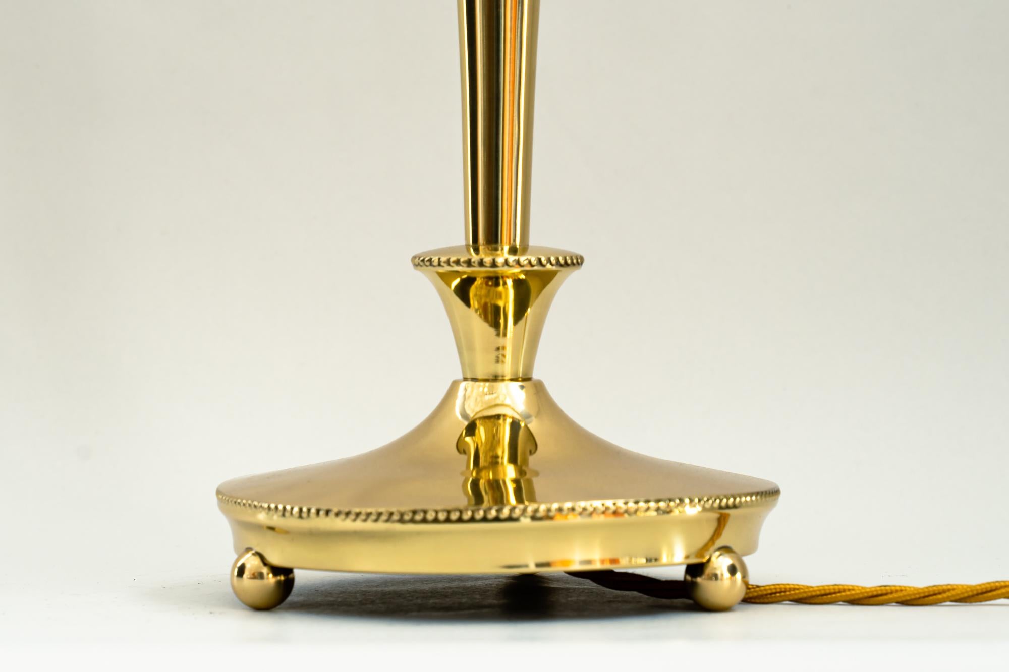 1920 lamp