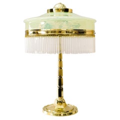 Lampada da tavolo Art Déco con paralume in vetro opalino Originla Vienna, anni '20 circa