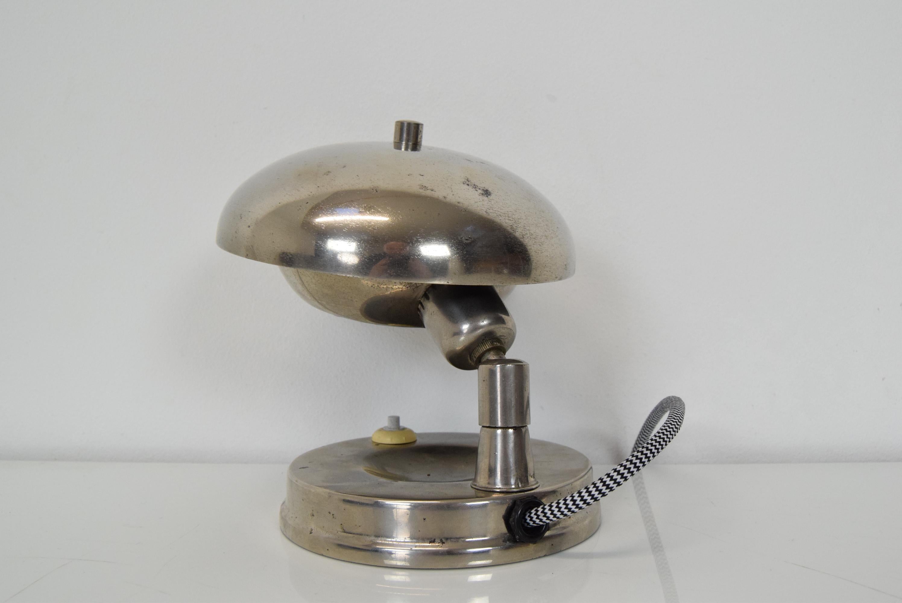 Milieu du XXe siècle Lampe de table Art Dco, annes 1930 en vente