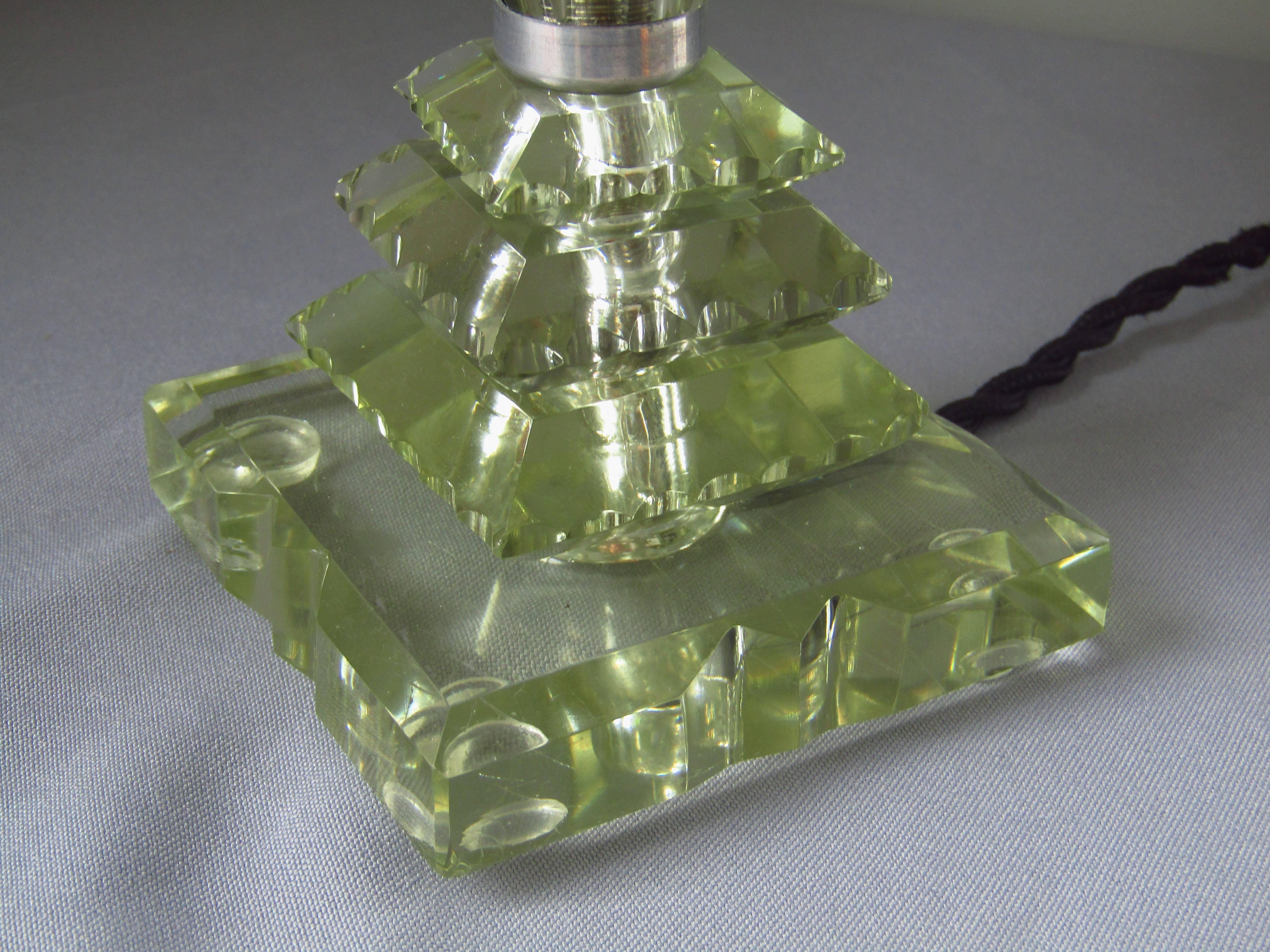 French Art Deco Table Lamp, Cut Christal Glass by Saint Gobain