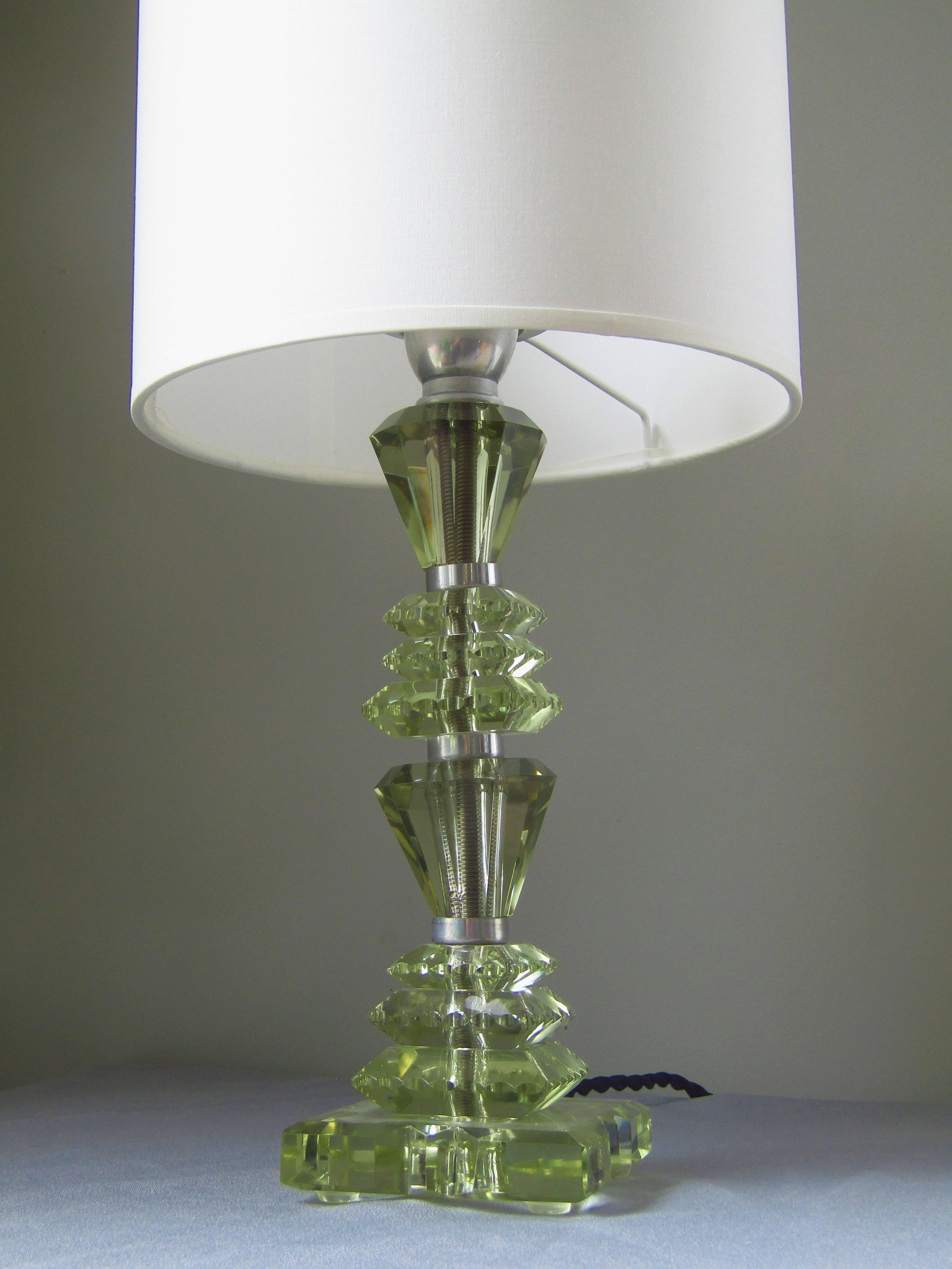 Mid-20th Century Art Deco Table Lamp, Cut Christal Glass by Saint Gobain