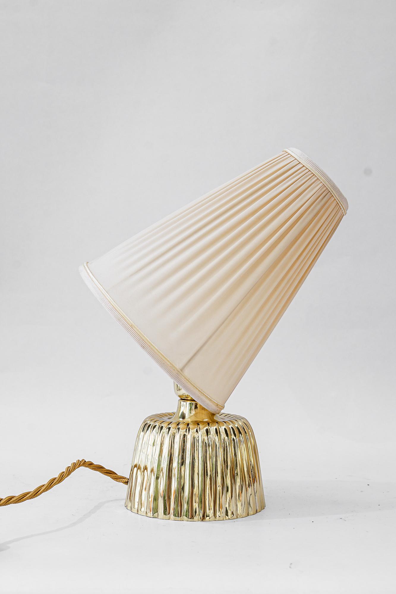 Art deco tischlampen mit stoffschirmen wien um 1920er (Österreichisch) im Angebot