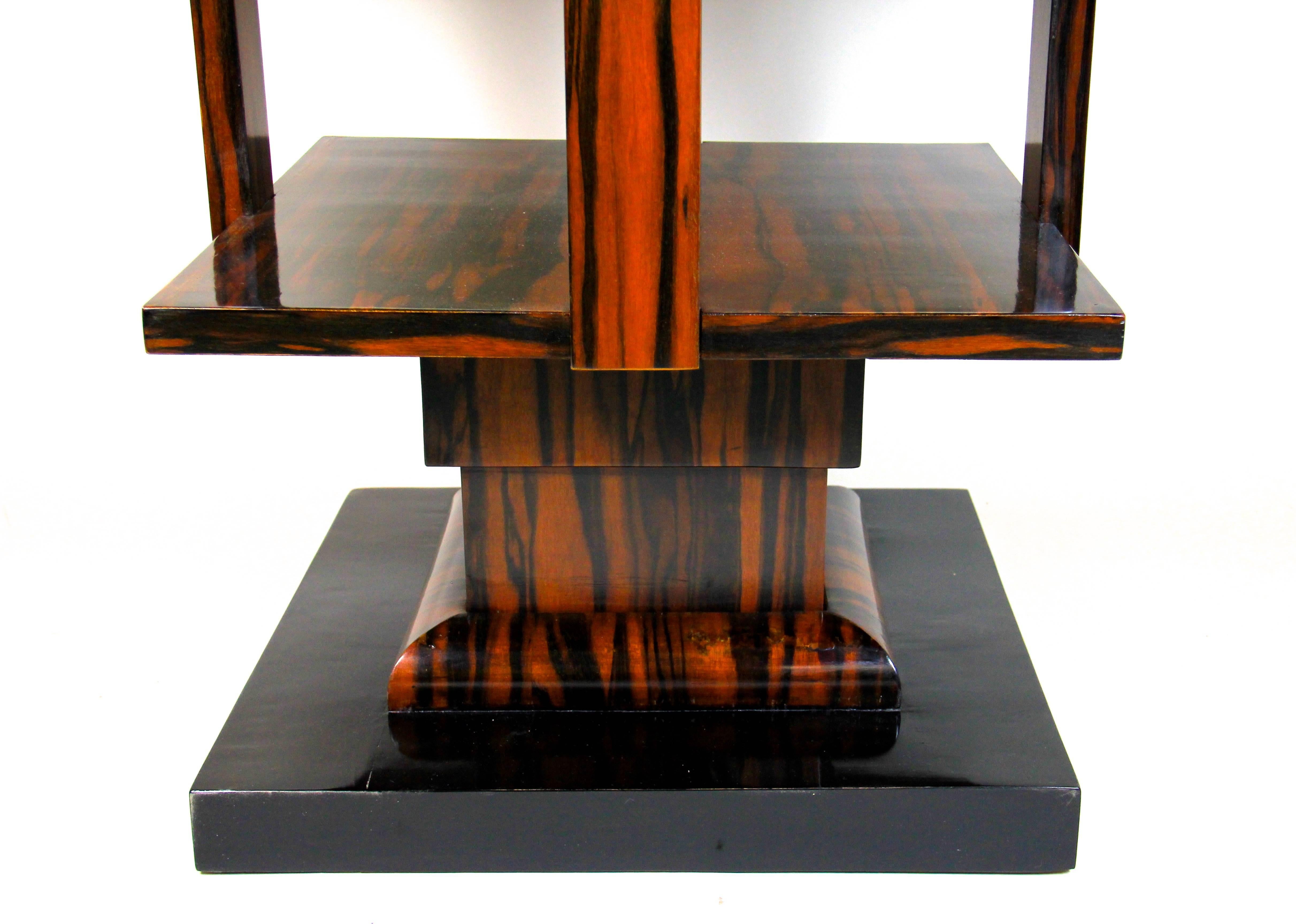 20th Century Art Deco Table Macassar Wood, Austria, circa 1920 For Sale