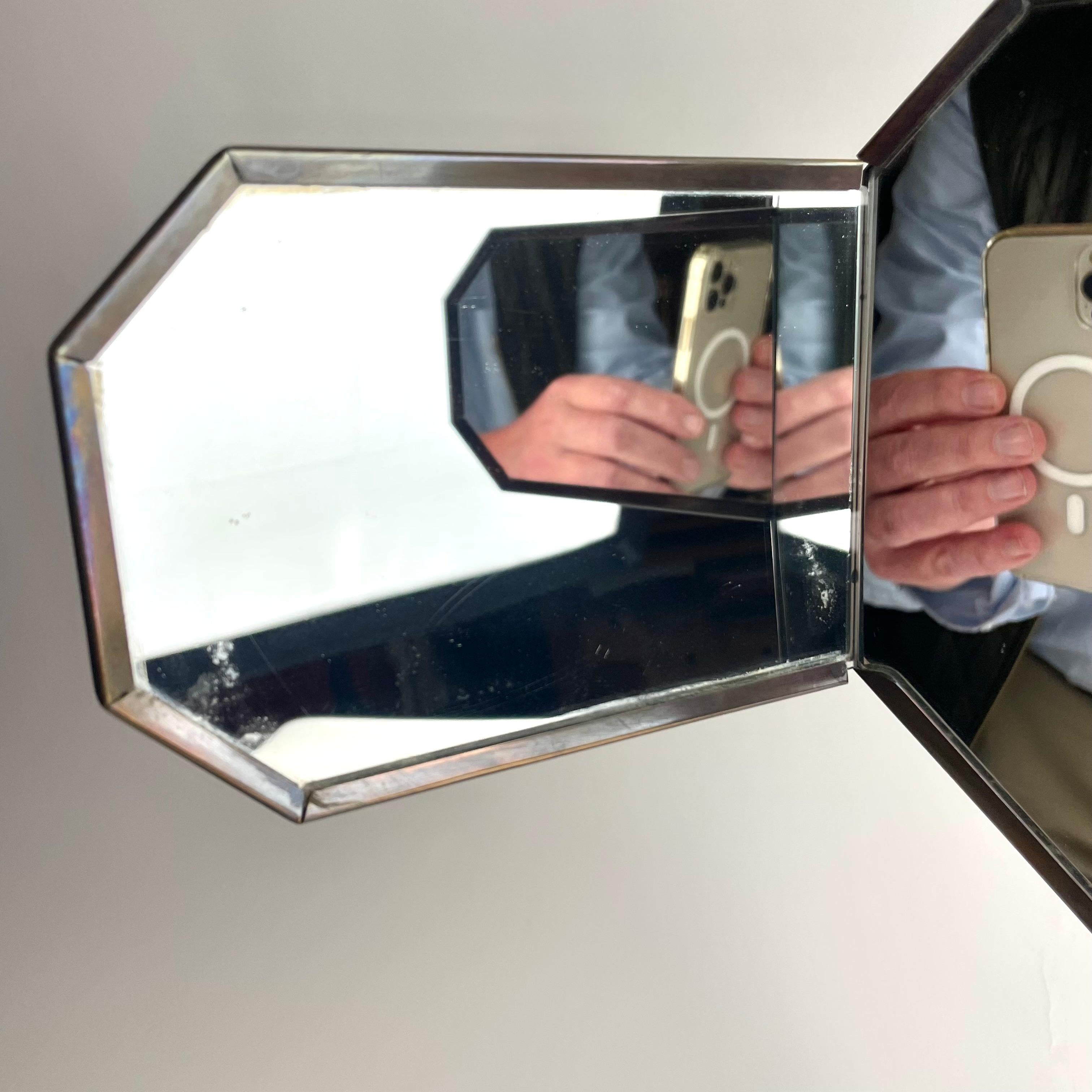 Art Deco Mirror de table en laiton poli et patiné, vers 1920 en vente 6