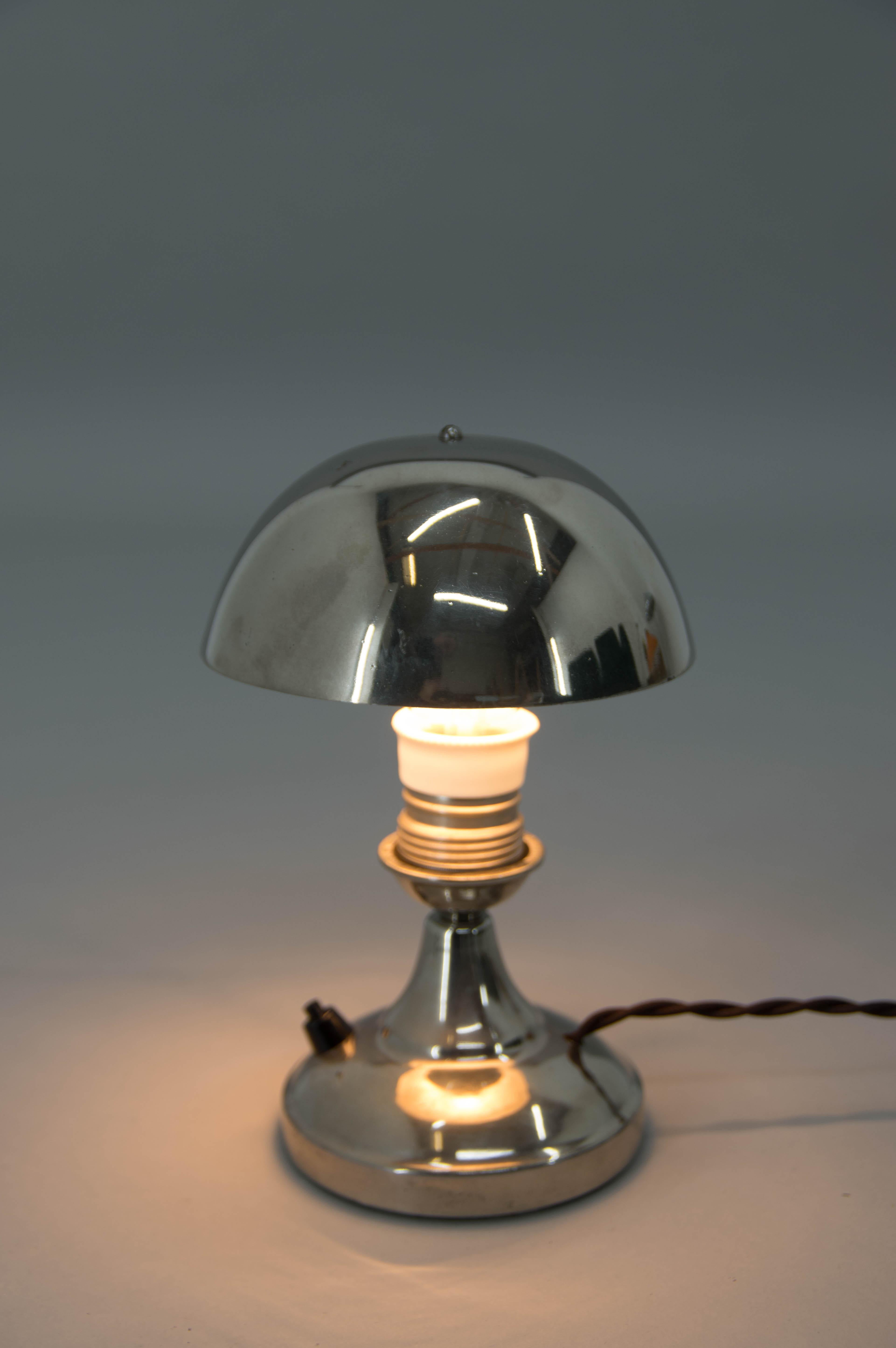 Mid-20th Century Art Deco Table or Bedside Lamp with Adjustable Shade, 1930s For Sale