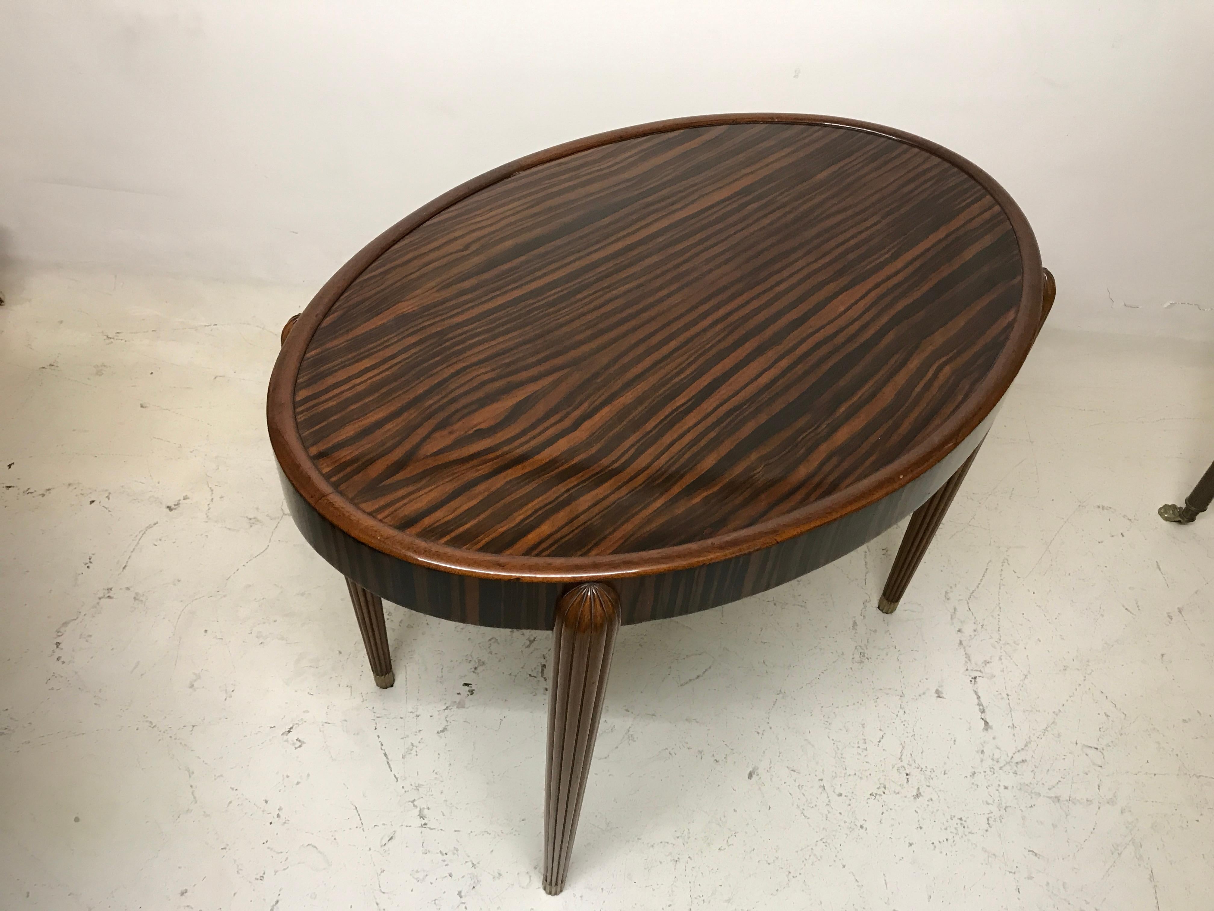 Ovaler Art-Déco-Tisch, Frankreich, 1930, Material: Holz  im Angebot 6