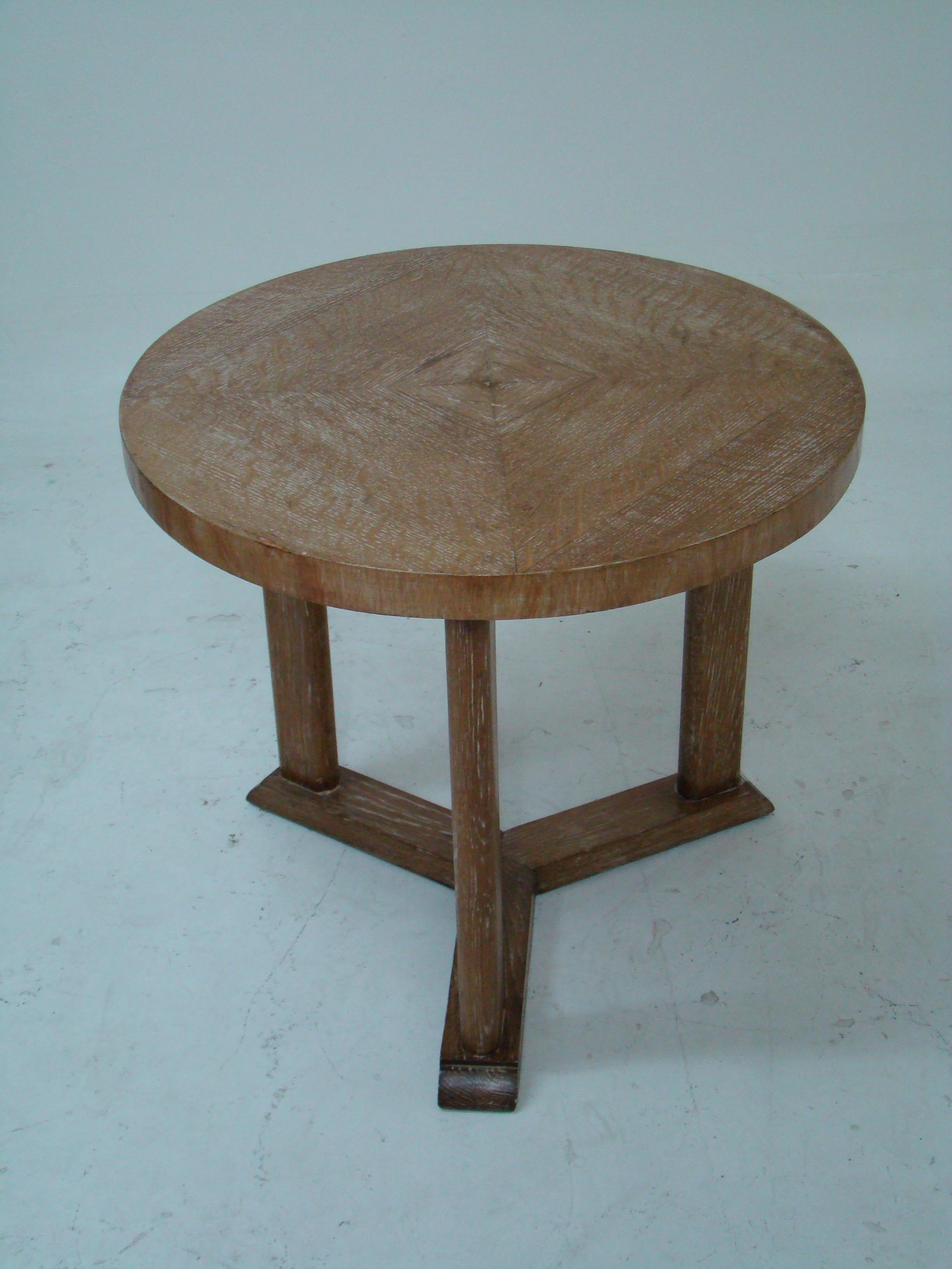 Art Deco Table Pickled Oak Wood , France , 1930 In Good Condition For Sale In Ciudad Autónoma Buenos Aires, C