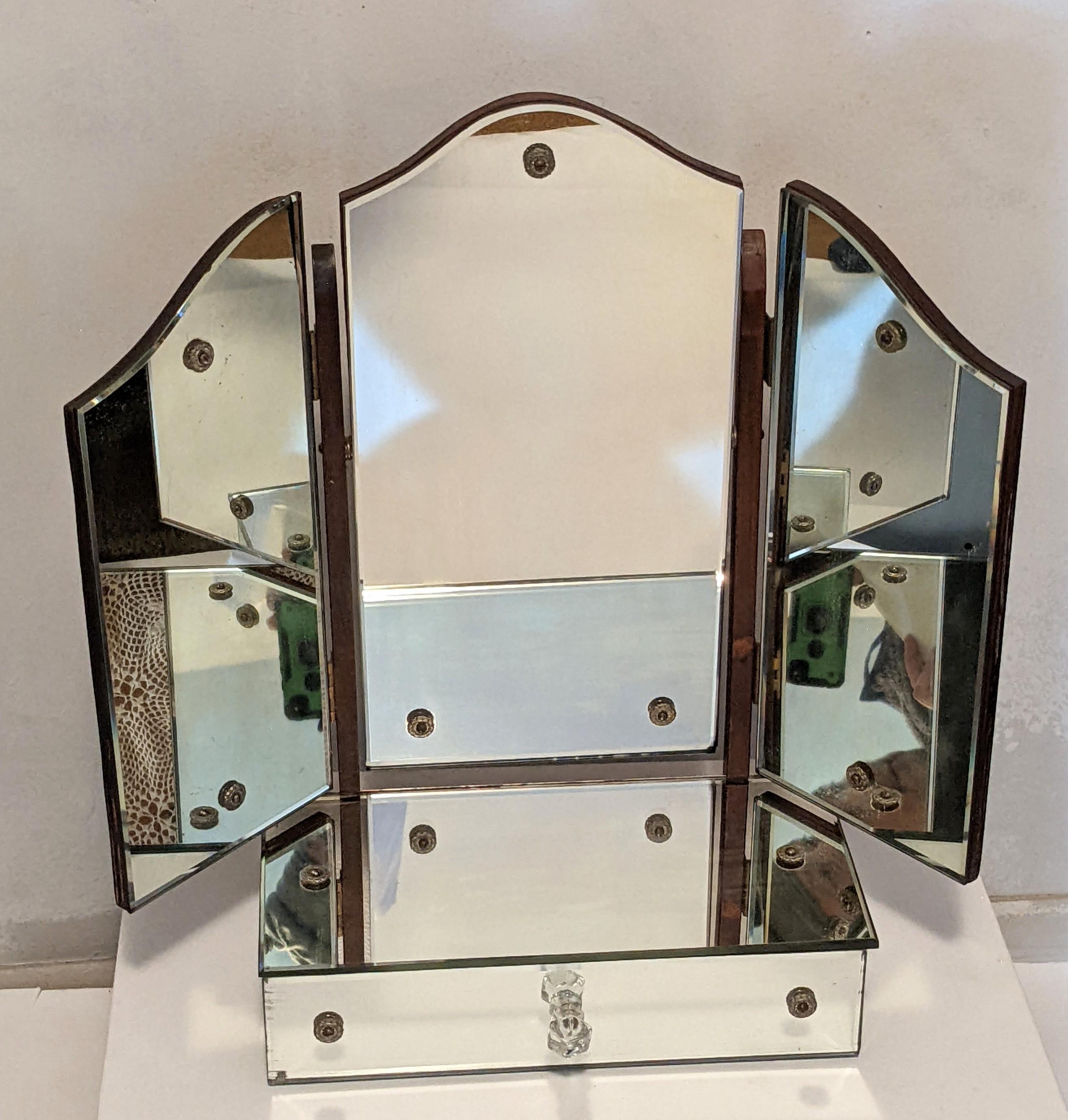 Art Deco Table Top Dressing Mirror In Excellent Condition In Riverdale, NY