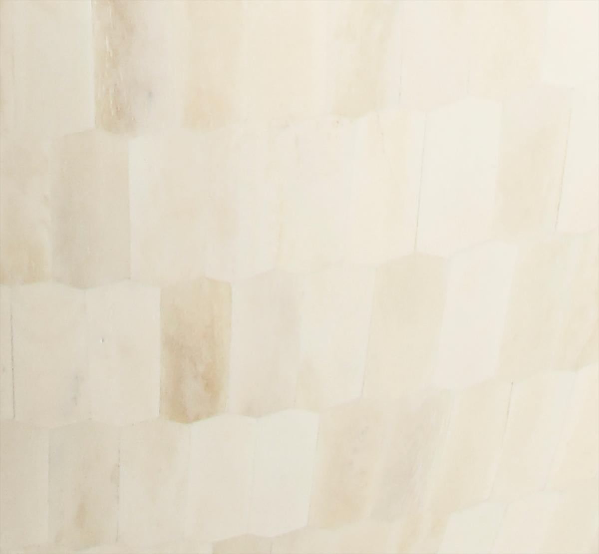 Mesa Estilo Art Decó con Marquetería de Hueso sobre Madera, Media Luna en Nuevo estado para la venta en New York City, NY