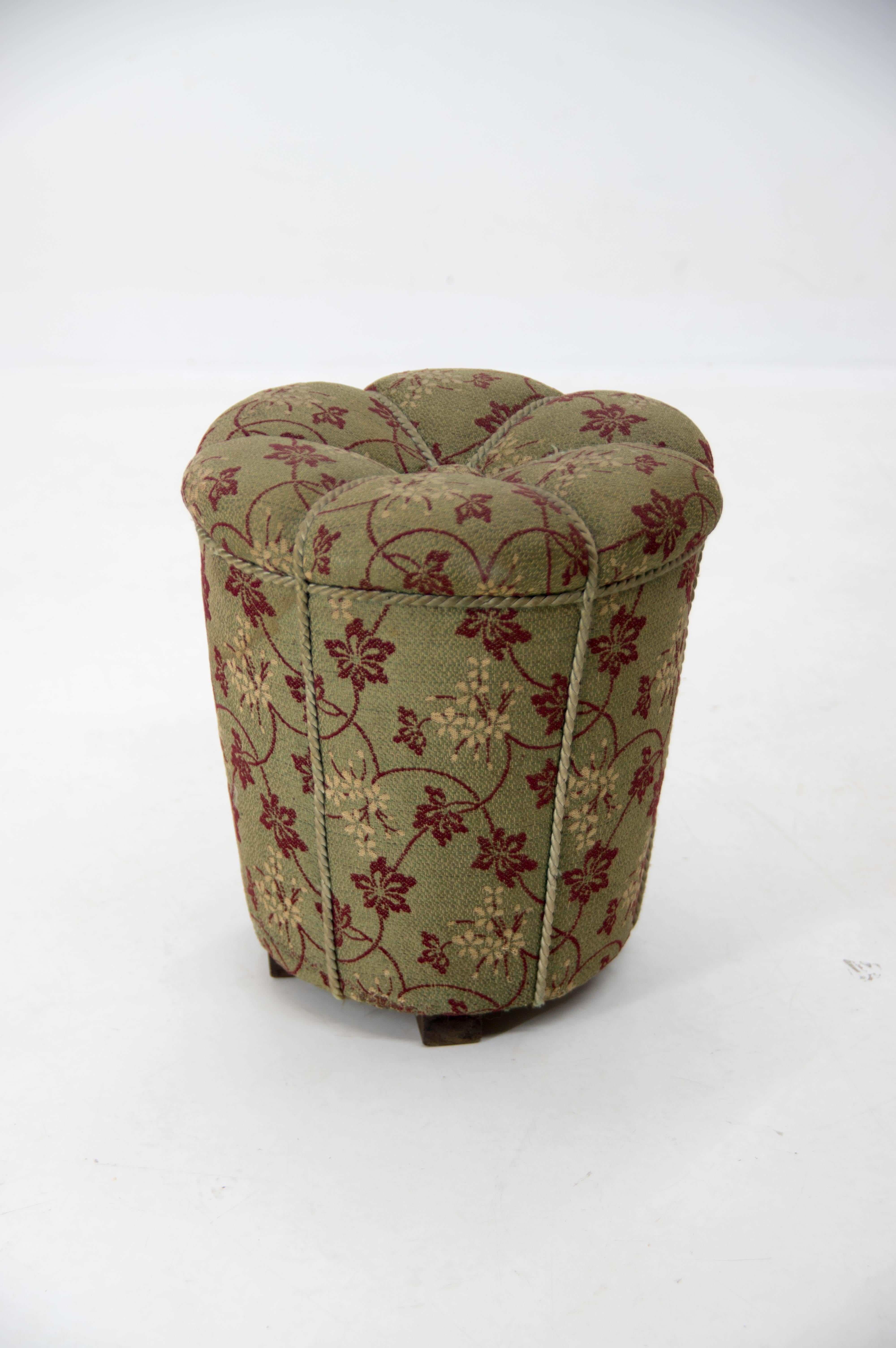 Czech Art Deco Tabouret by Jindrich Halabala for Up Zavody, 1930s