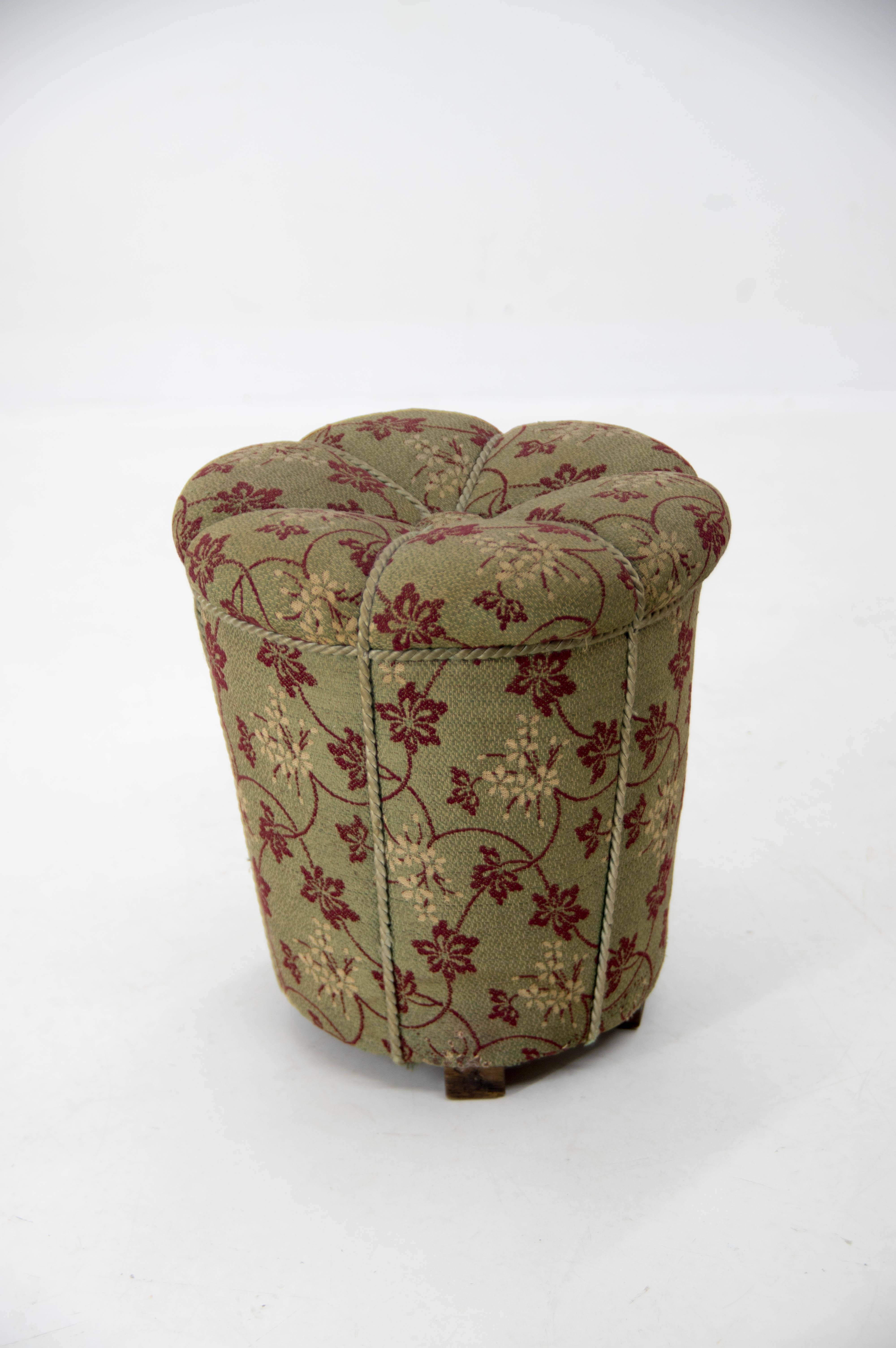 Art Deco Tabouret by Jindrich Halabala for Up Zavody, 1930s In Good Condition In Praha, CZ