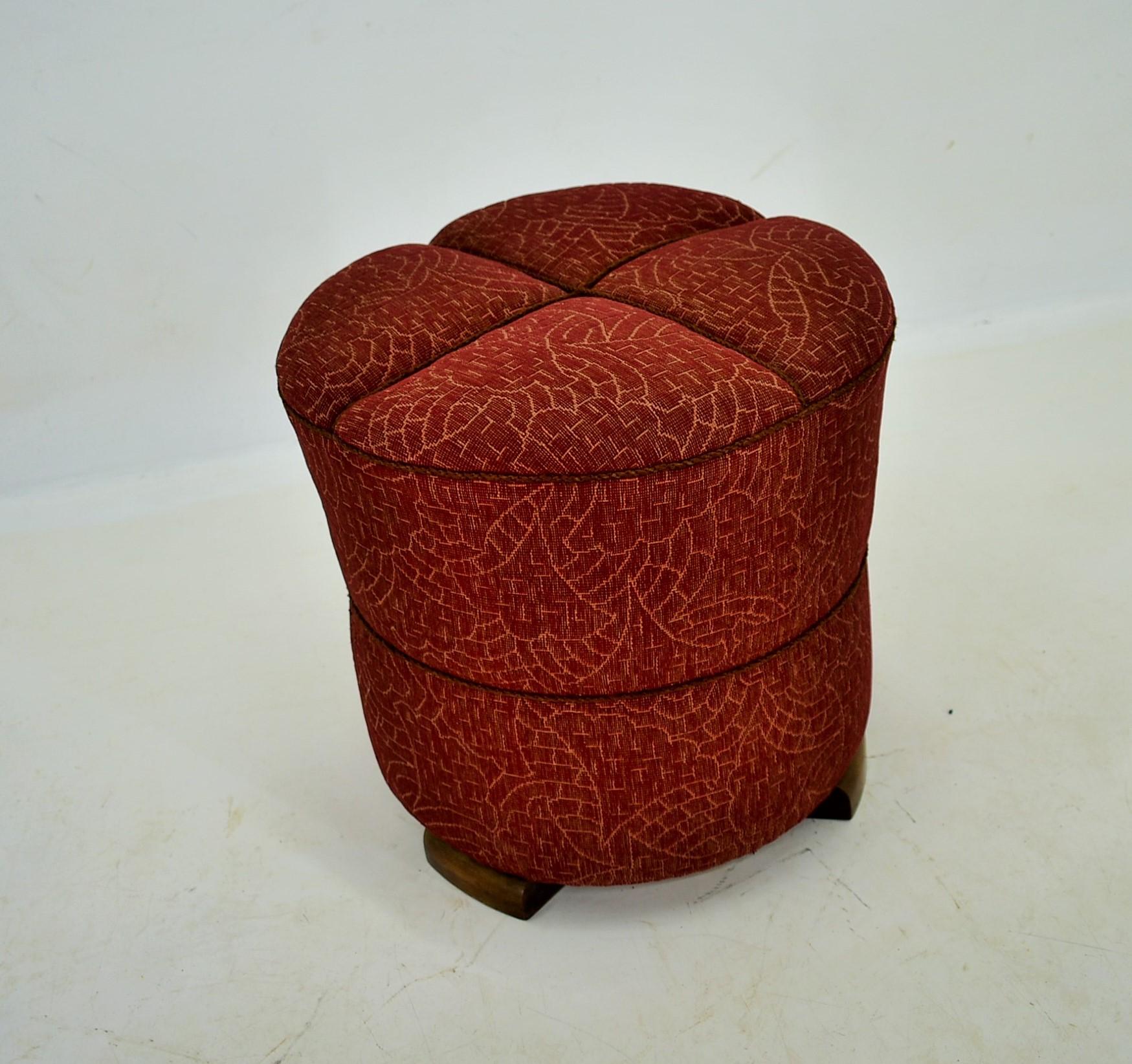 Art Deco Tabouret by Jindrich Halabala for Up Zavody, 1940s For Sale 1