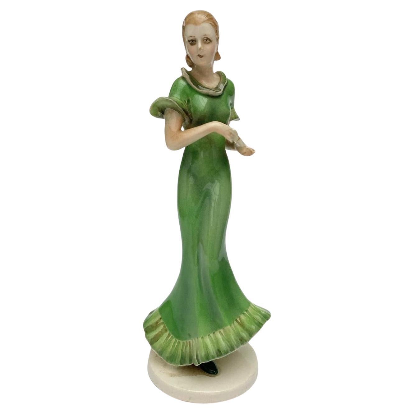 XX secolo Artful Green Lady in ceramica, tedesco, 1930 ca. in vendita