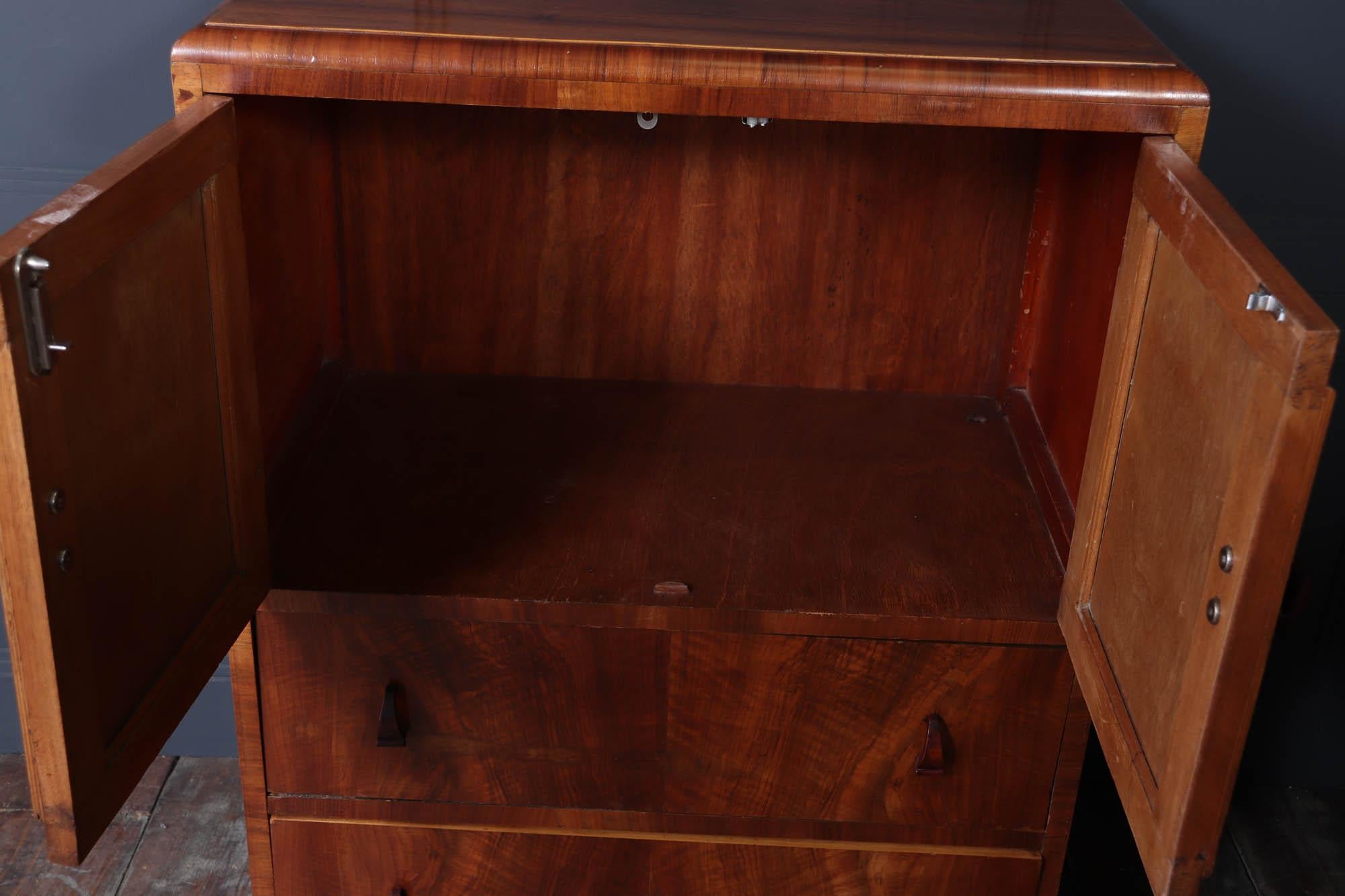 Art Deco Tallboy in Walnut In Good Condition In Paddock Wood Tonbridge, GB